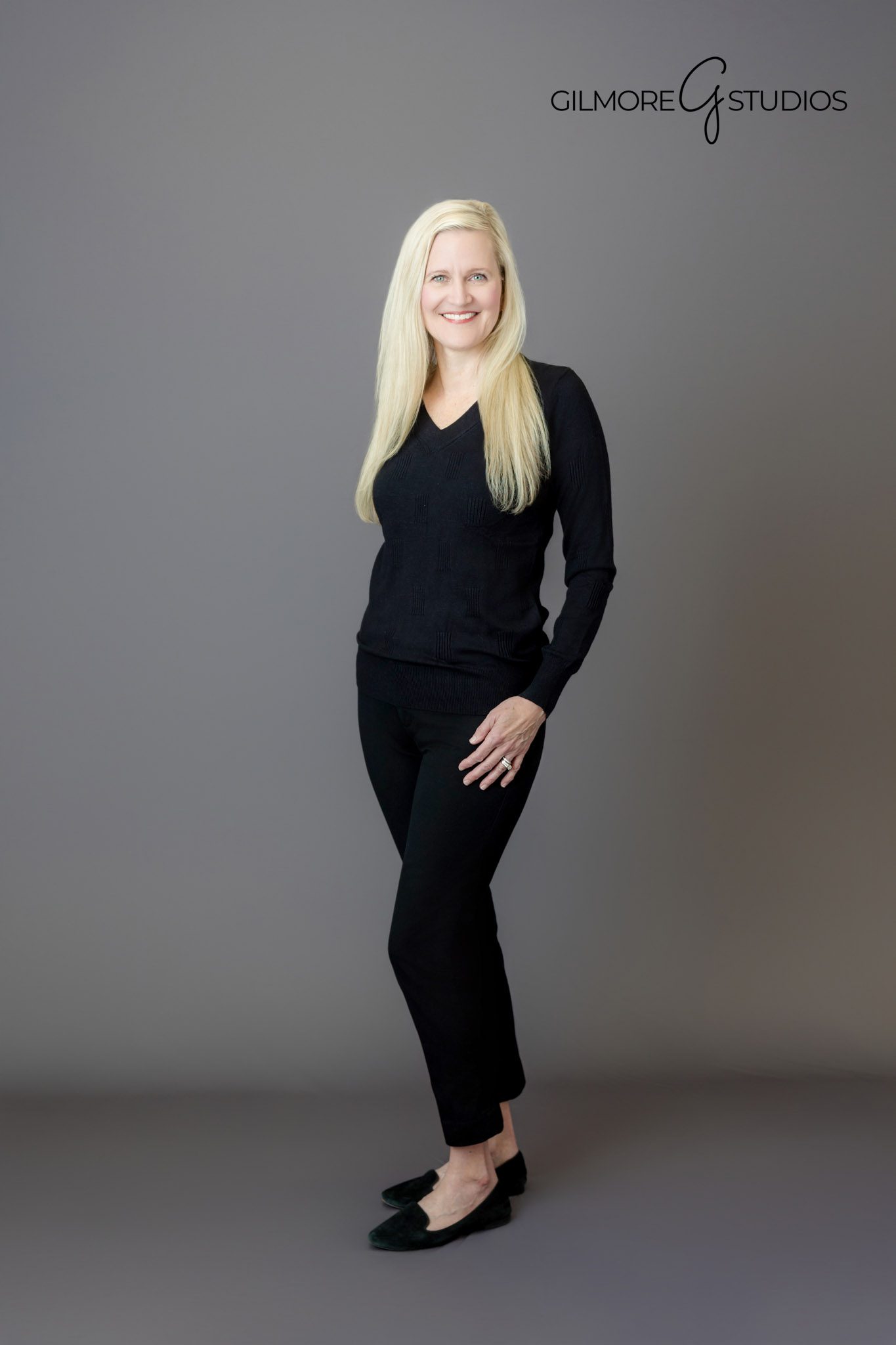 Lifestyle branding portraits Gilbert AZ professional headshot inspiration, Gilbert professional photographer business portraits corporate headshot session