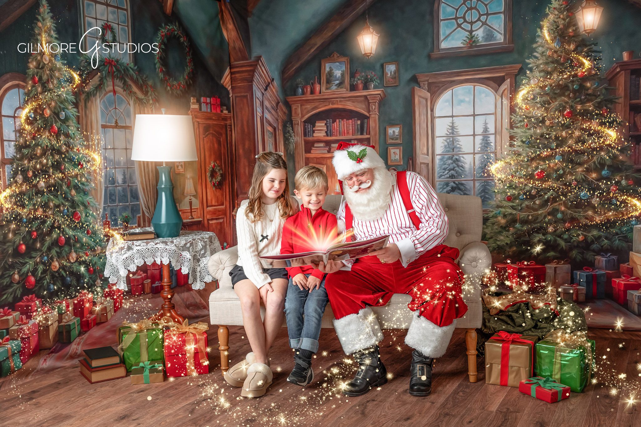 Best Santa experience Orange County CA holiday mini session portraits, Santa Claus photos Orange County Costa Mesa family Christmas photographer