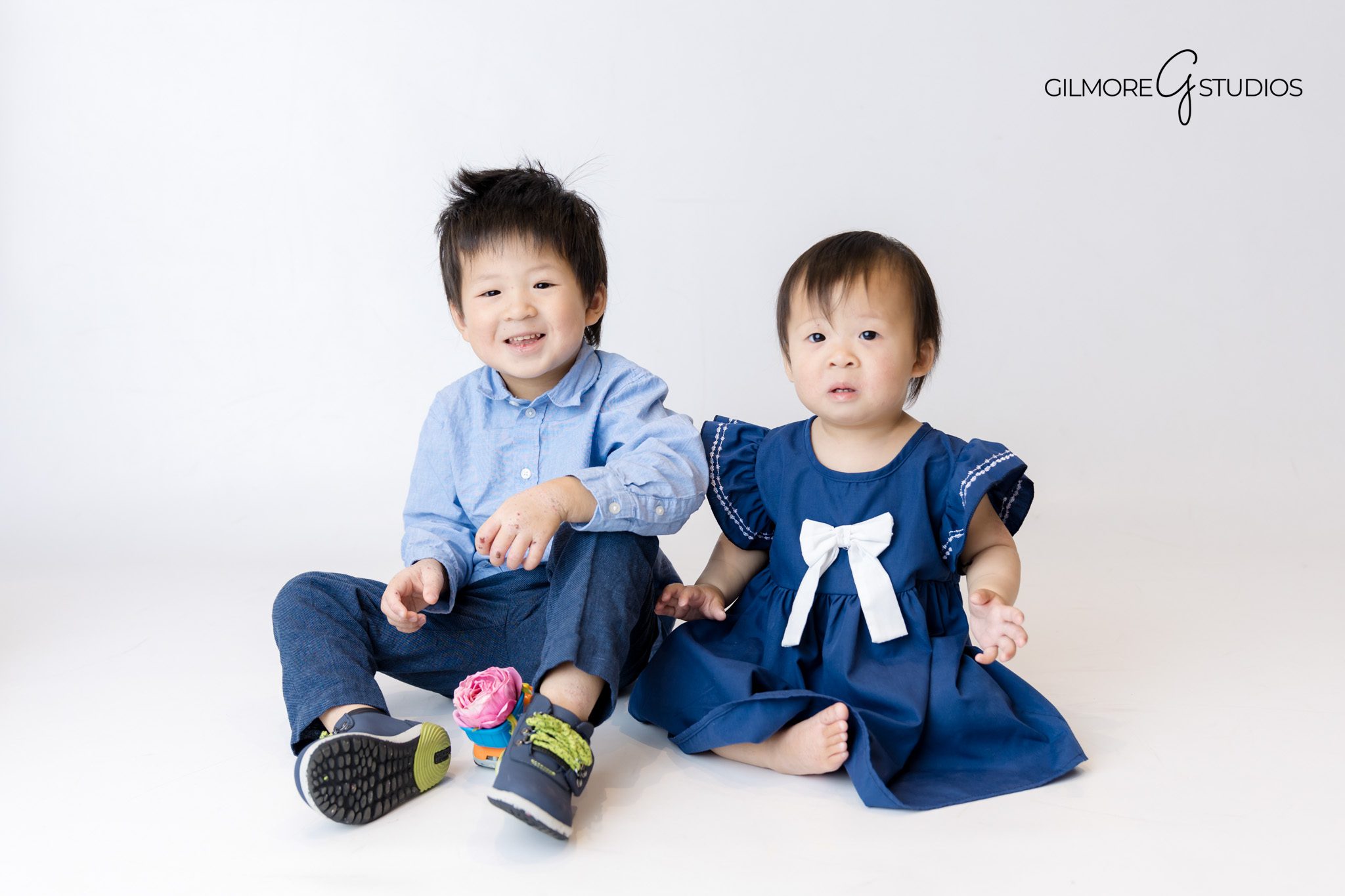 Spring portrait session Queen Creek AZ Gilmore Studios studio

Easter themed mini photoshoot Queen Creek Arizona photographer