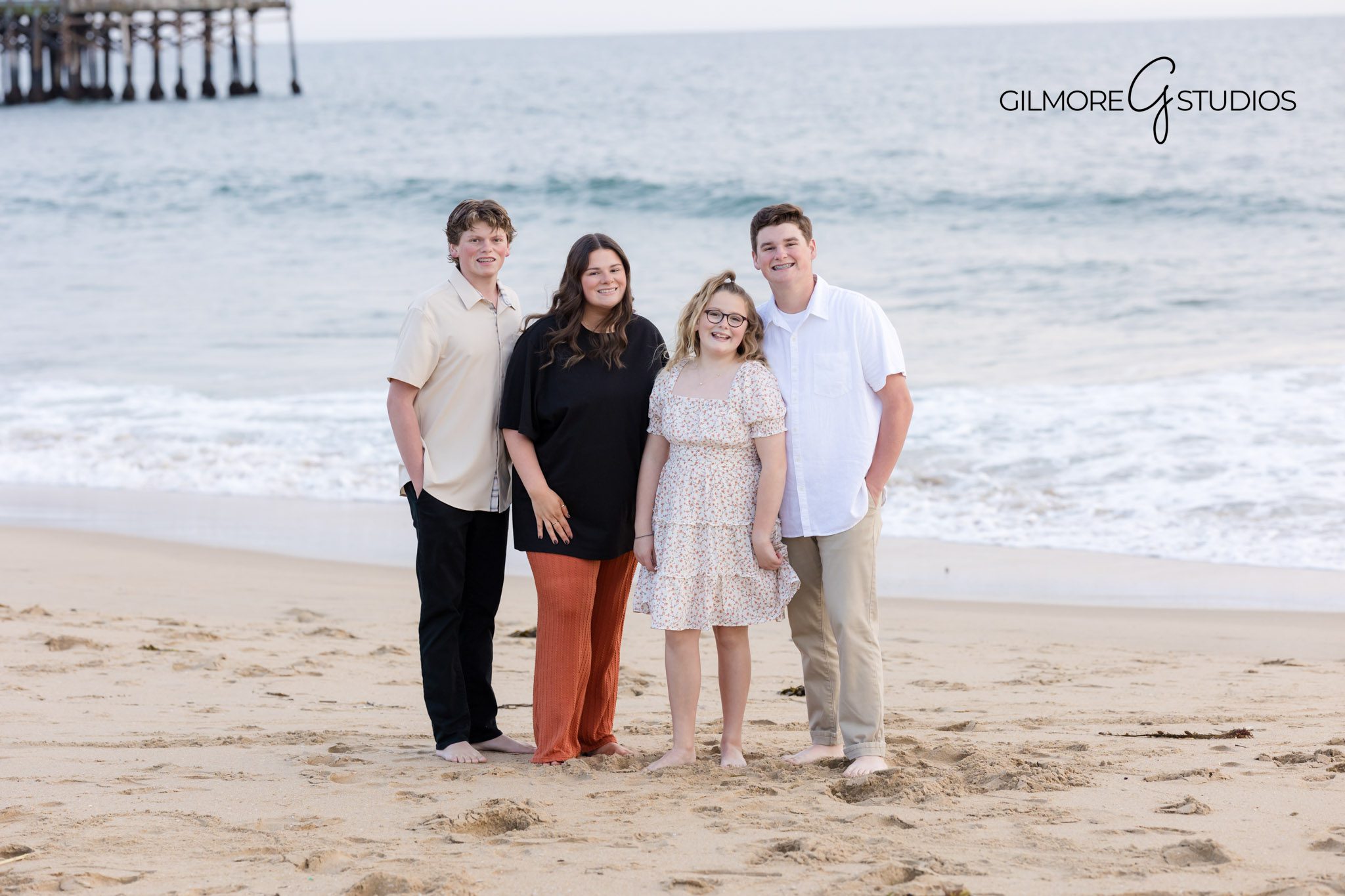 Newport Beach lifestyle family photos Balboa Fun Zone professional photographer
Family portraits Orange County Balboa Fun Zone Newport Beach candid session