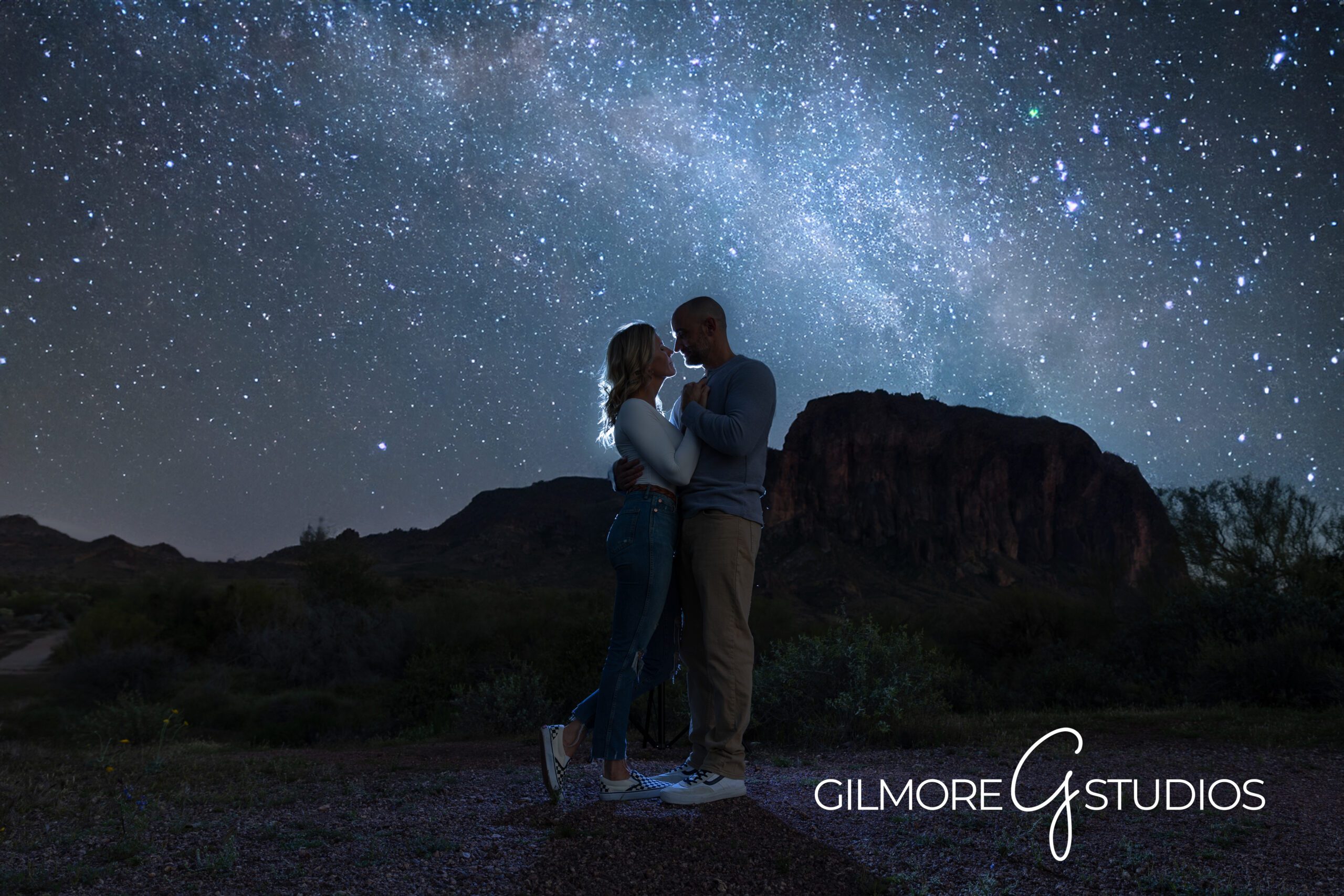 Gilmore Studios wedding photography Scottsdale Arizona couple photos
Arizona wedding photographer romantic first look desert portraits