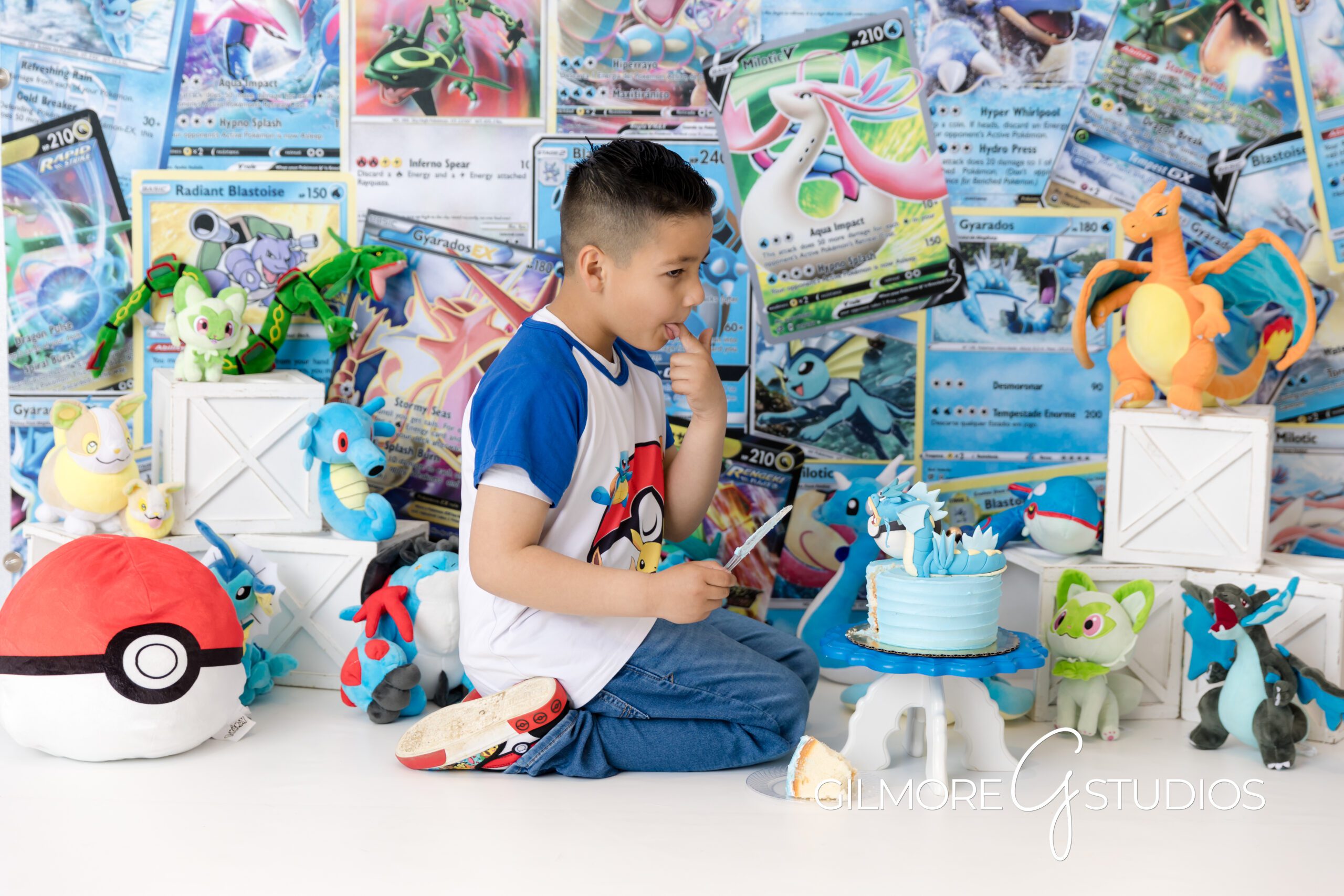 Gilmore Studios professional Pokemon birthday portraits for boys

Orange County children photographer Pokemon birthday photography session