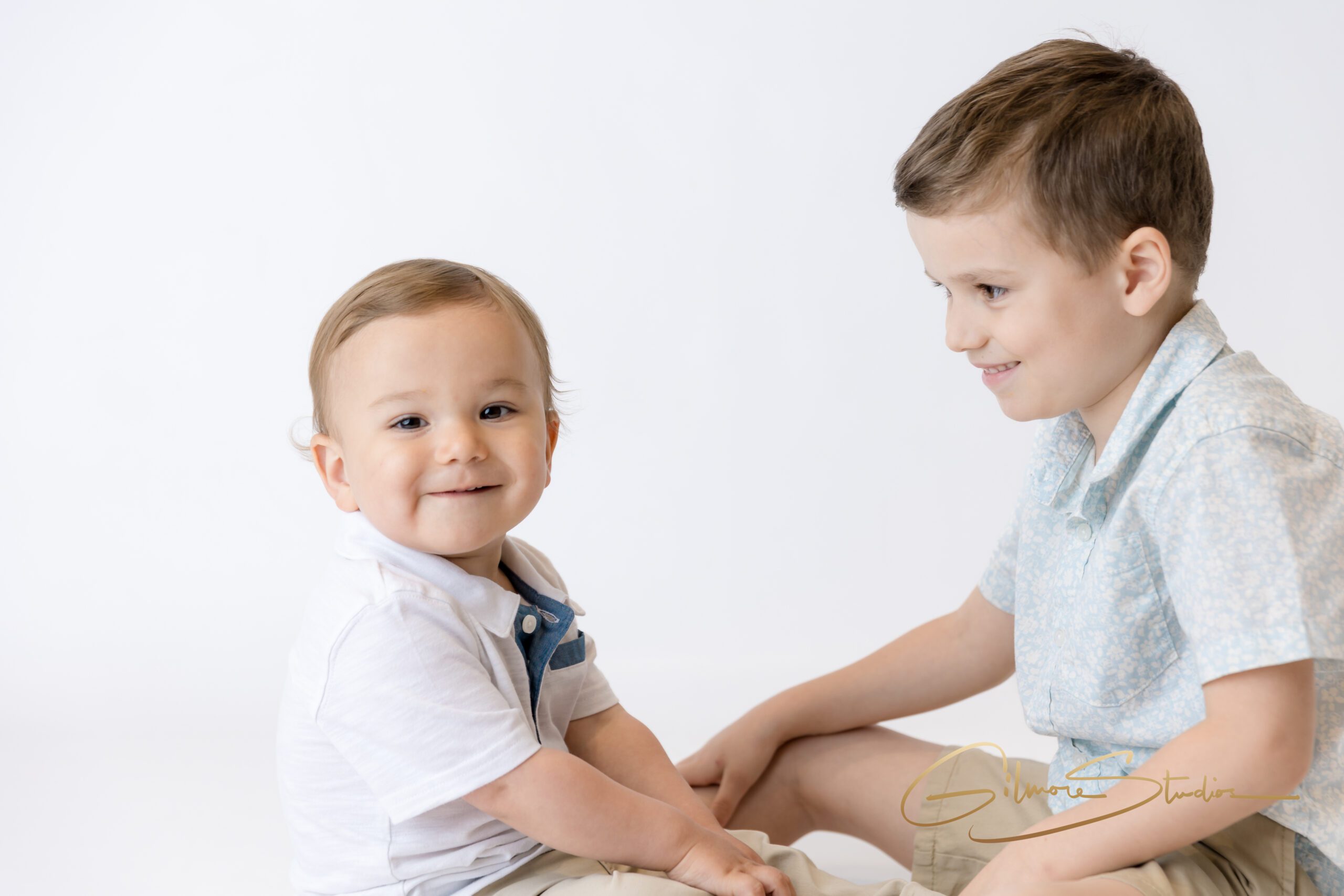 Simple children’s portraits Queen Creek AZ professional photographer

Fine art portrait photographer in Queen Creek Arizona