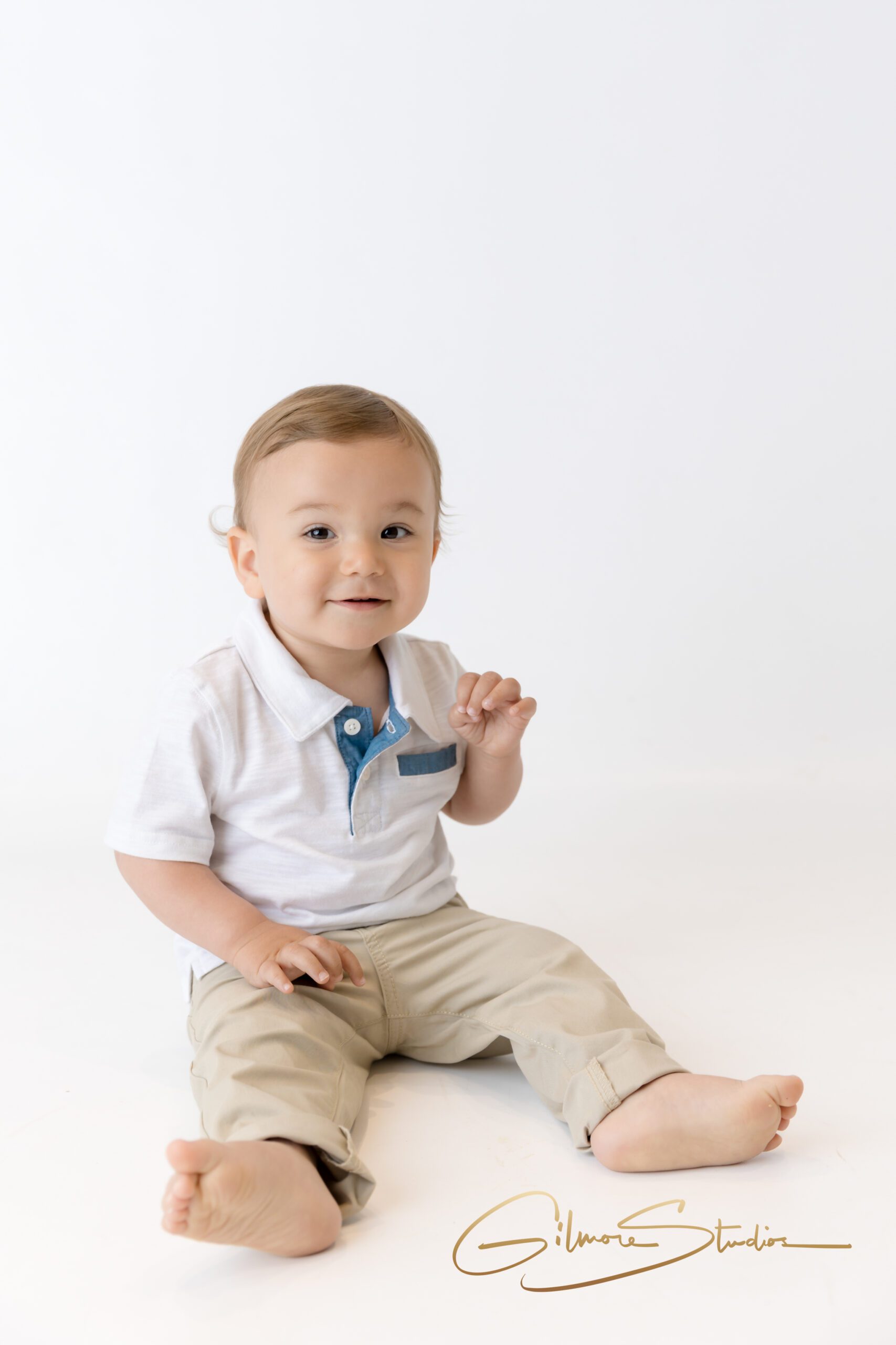 Fine art portraits of children in Queen Creek Arizona studio

Professional portrait photographer Queen Creek AZ Gilmore Studios