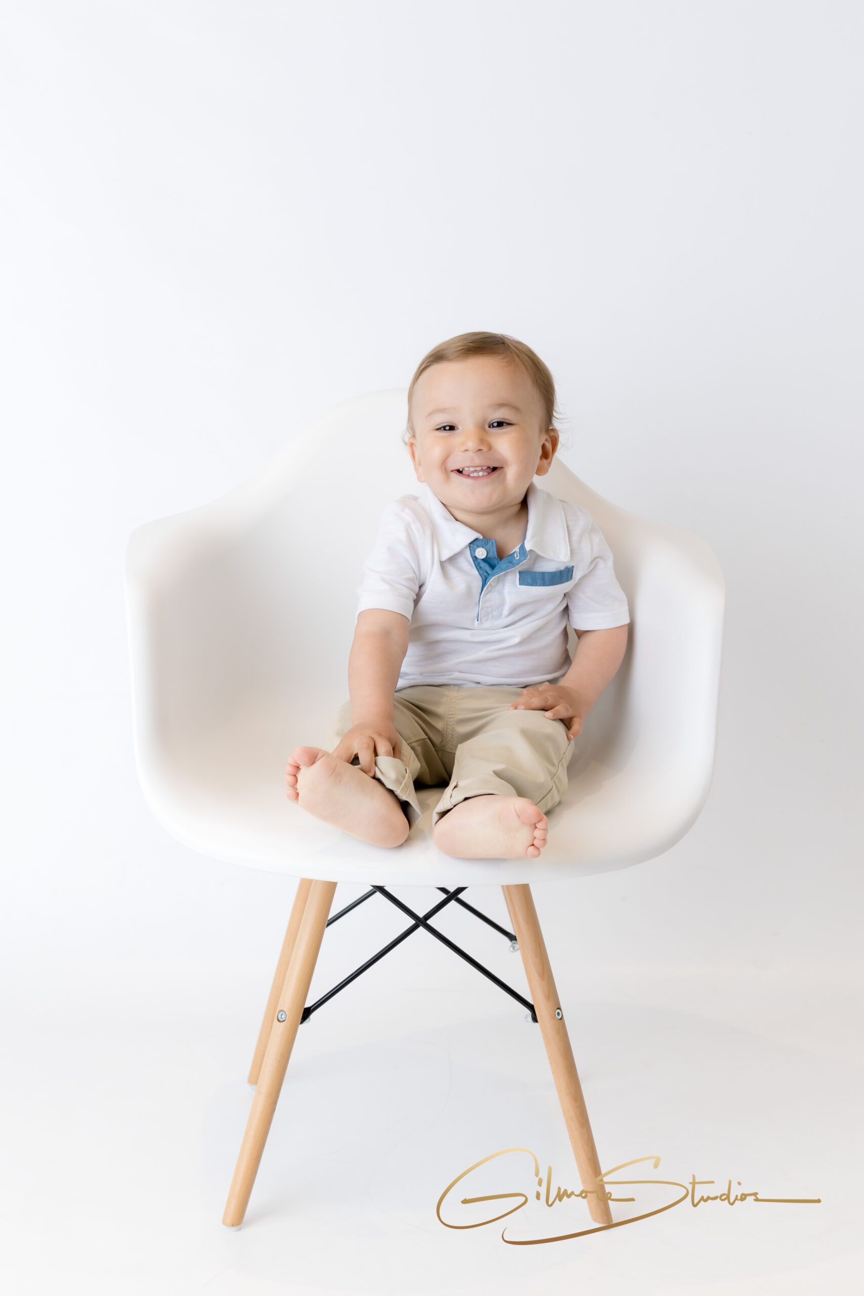 Professional family photographer Queen Creek AZ studio portraits

Gilmore Studios heirloom portraits Arizona fine art photography