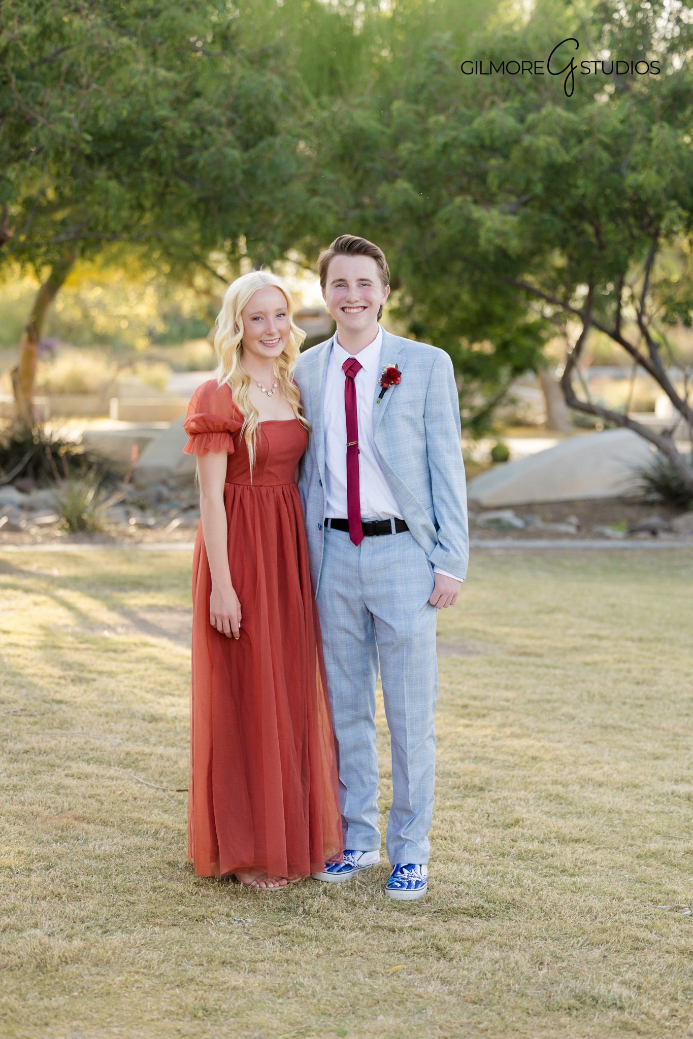 Professional senior prom photos Gilbert Arizona photographer

Arizona high school prom photographer Gilbert portraits session