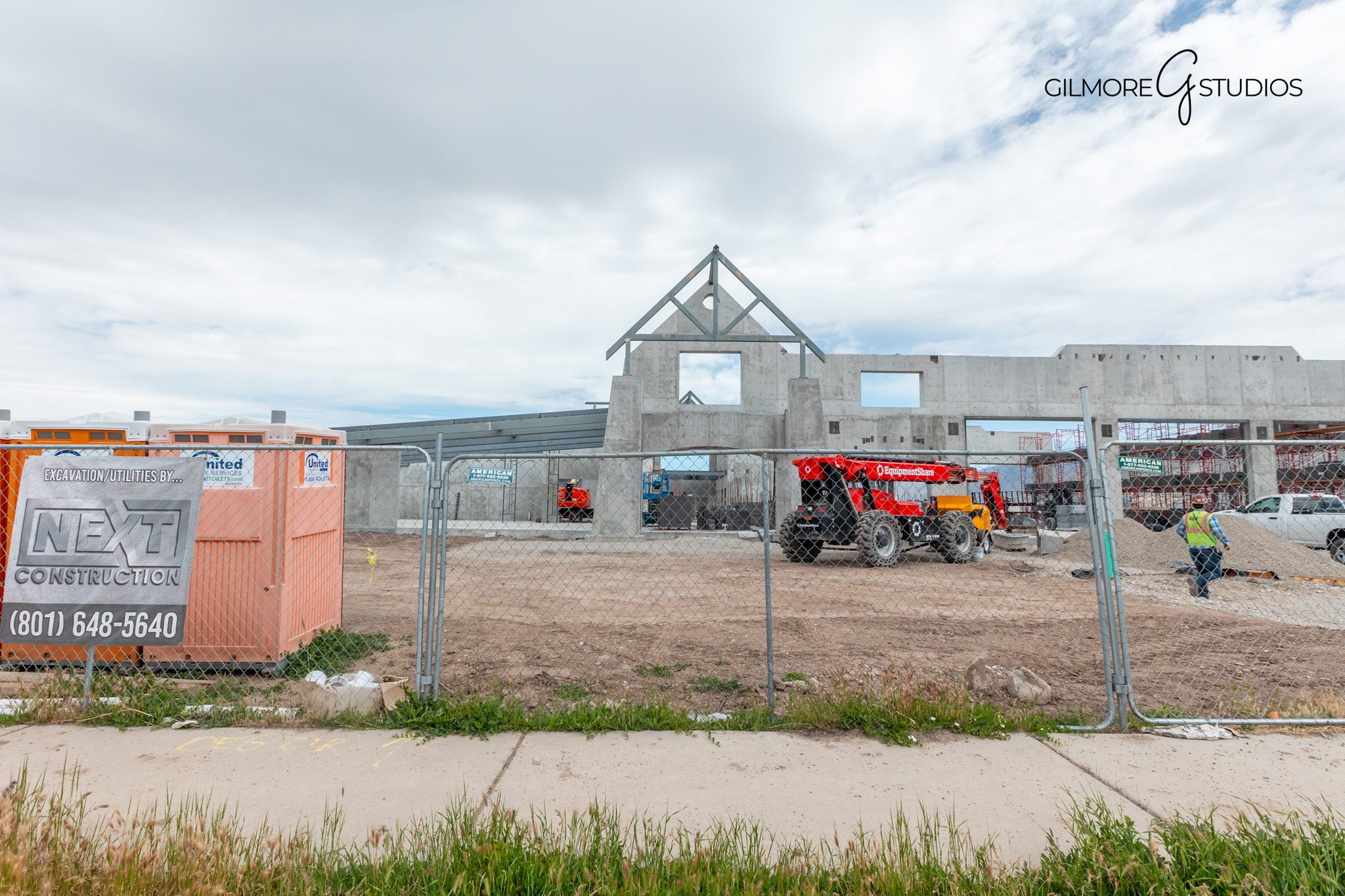 Arizona branding photography Gilmore Studios business team portraits
Construction company professional photographer Gilbert Arizona branding