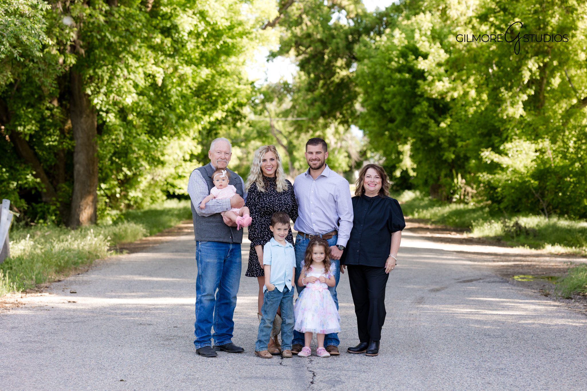 Family photography in Salt Lake City Utah natural candid portraits
Utah family photo session by Gilmore Studios lifestyle photography