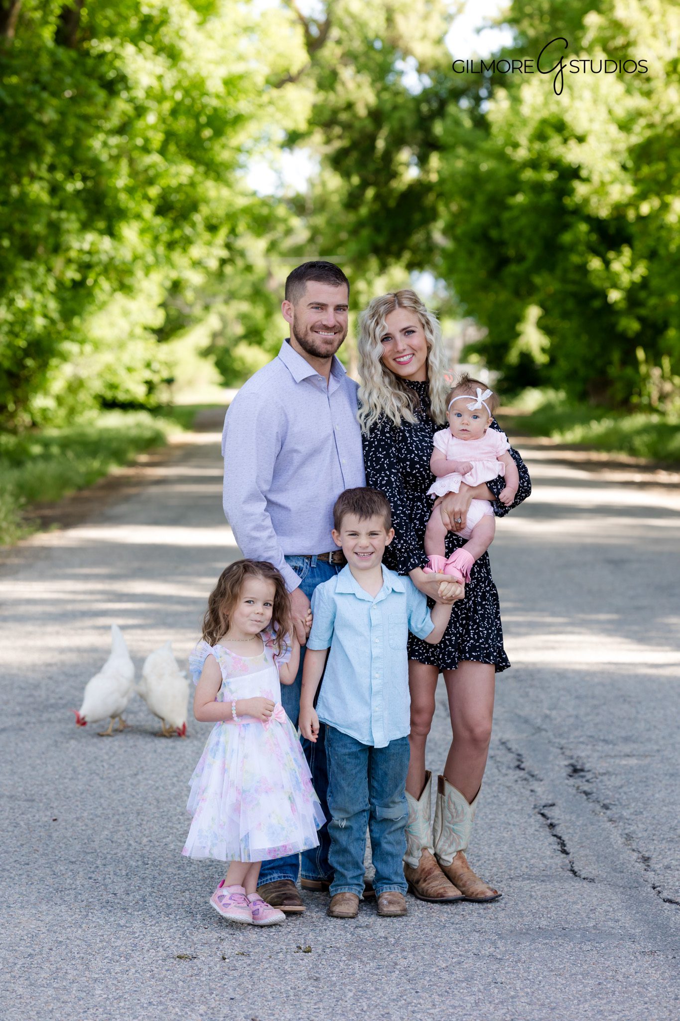 Utah family photographer capturing natural candid moments
Gilmore Studios Utah family photos natural lifestyle session