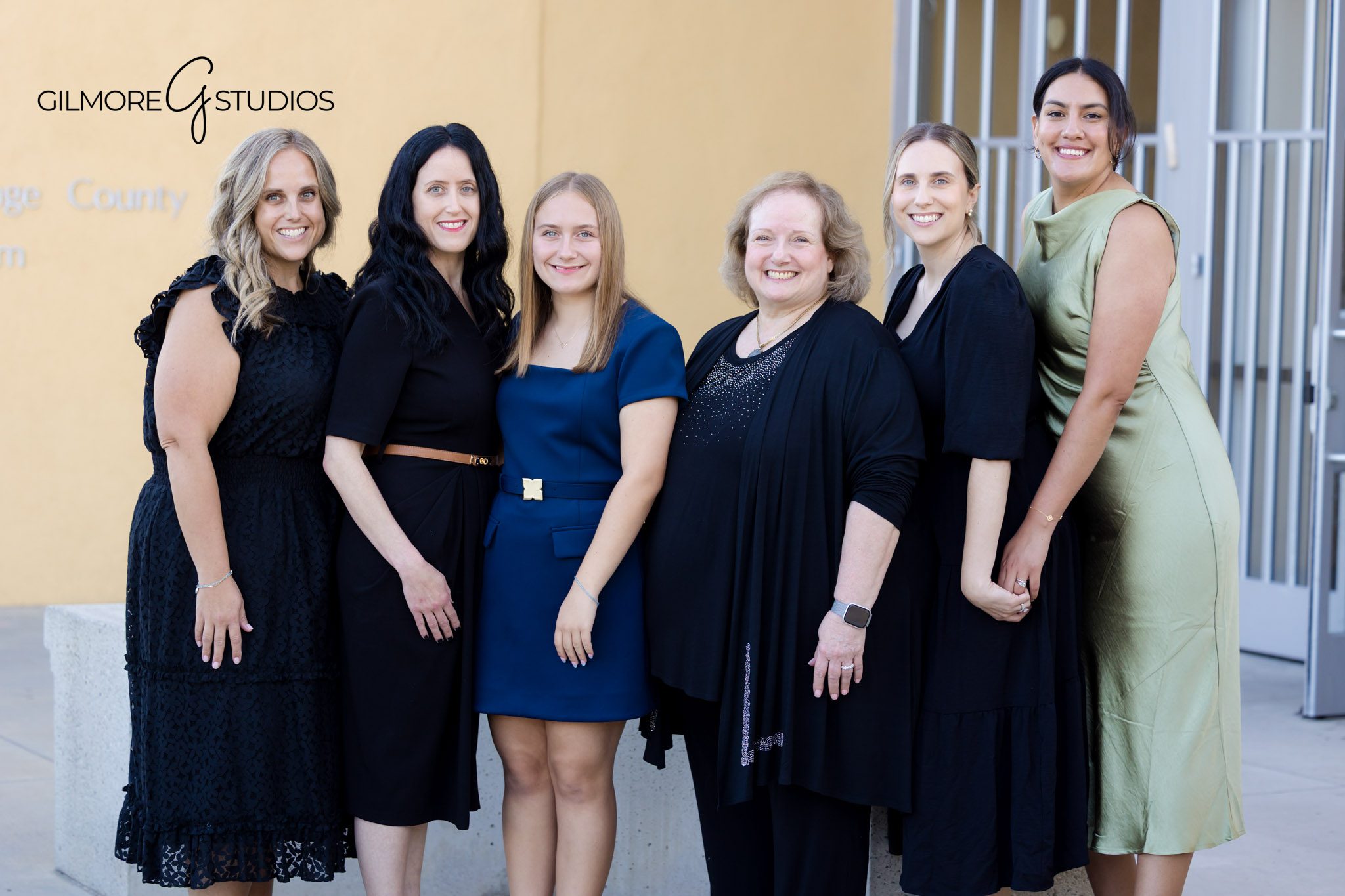 Aliso Viejo Bat Mitzvah portraits Gilmore Studios Orange County professional photos

Orange County Jewish photographer Bar Bat Mitzvah event portraits family photos