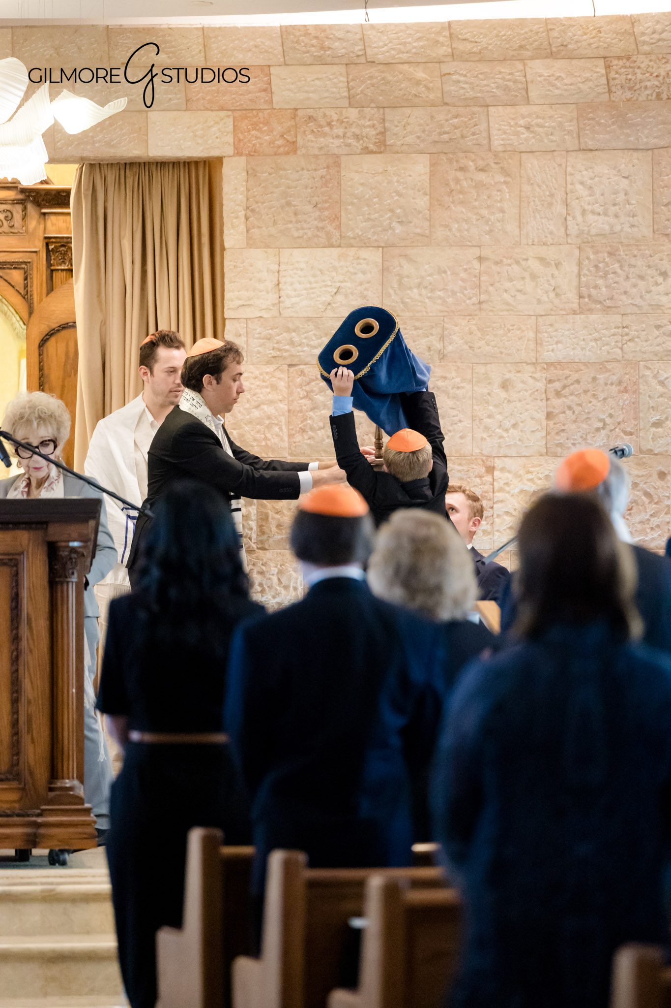 Bat Mitzvah portraits Aliso Viejo Orange County CA Jewish family event photography

Orange County professional Bat Mitzvah photographer family portraits Aliso Viejo