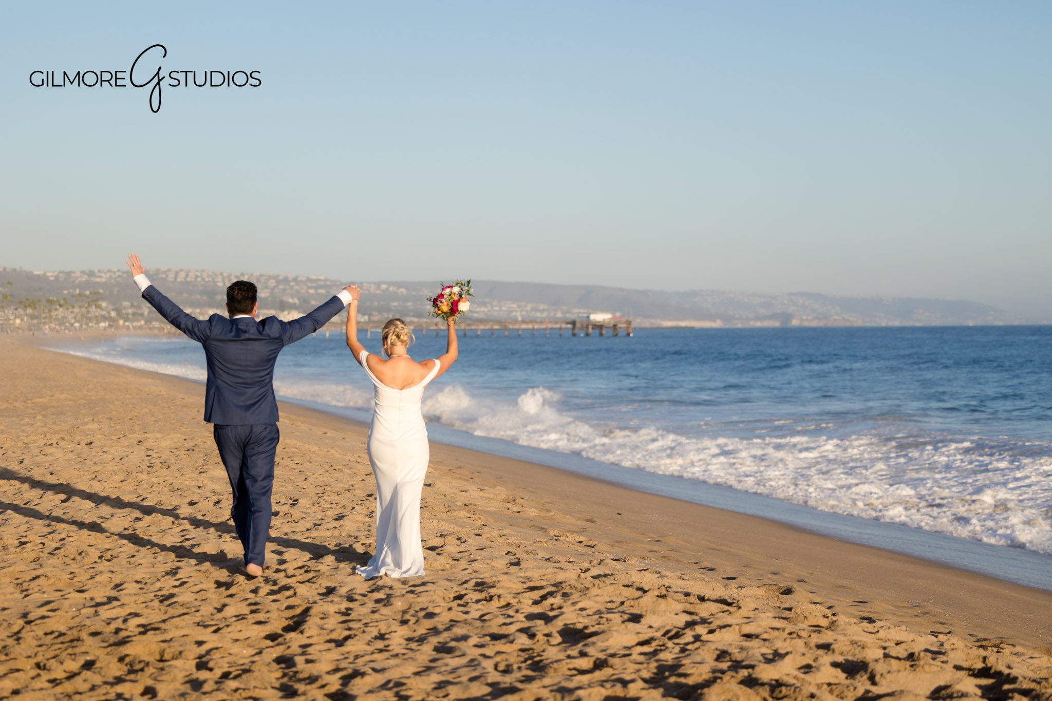 Classic Newport Beach wedding photography Newport Harbor Yacht Club venue
Waterfront wedding portraits Newport Harbor Yacht Club Newport Beach photographer