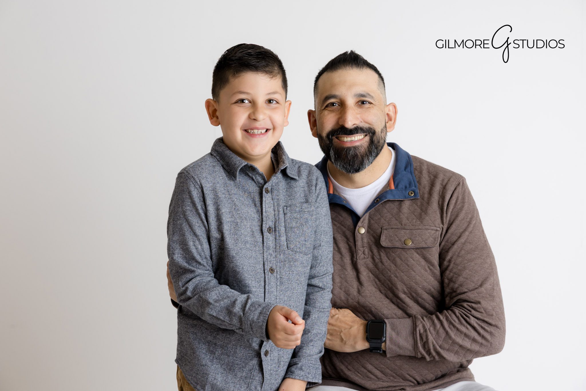 Family studio photography session Gilbert AZ Gilmore Studios portraits

Arizona photographer capturing family portraits at Gilmore Studios Gilbert