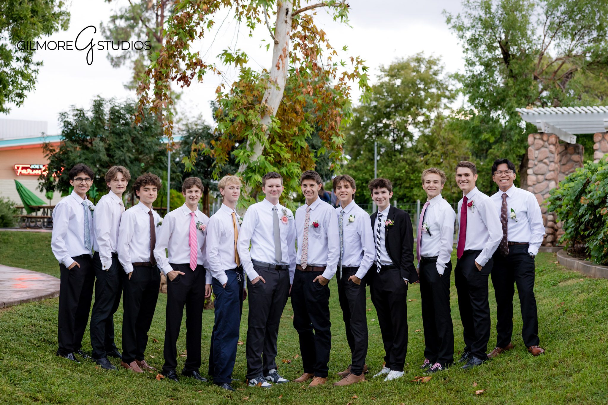 Queen Creek homecoming photographer ALA Gilbert AZ professional dance portraits

Homecoming group portraits Gilbert AZ professional photographer Gilmore Studios