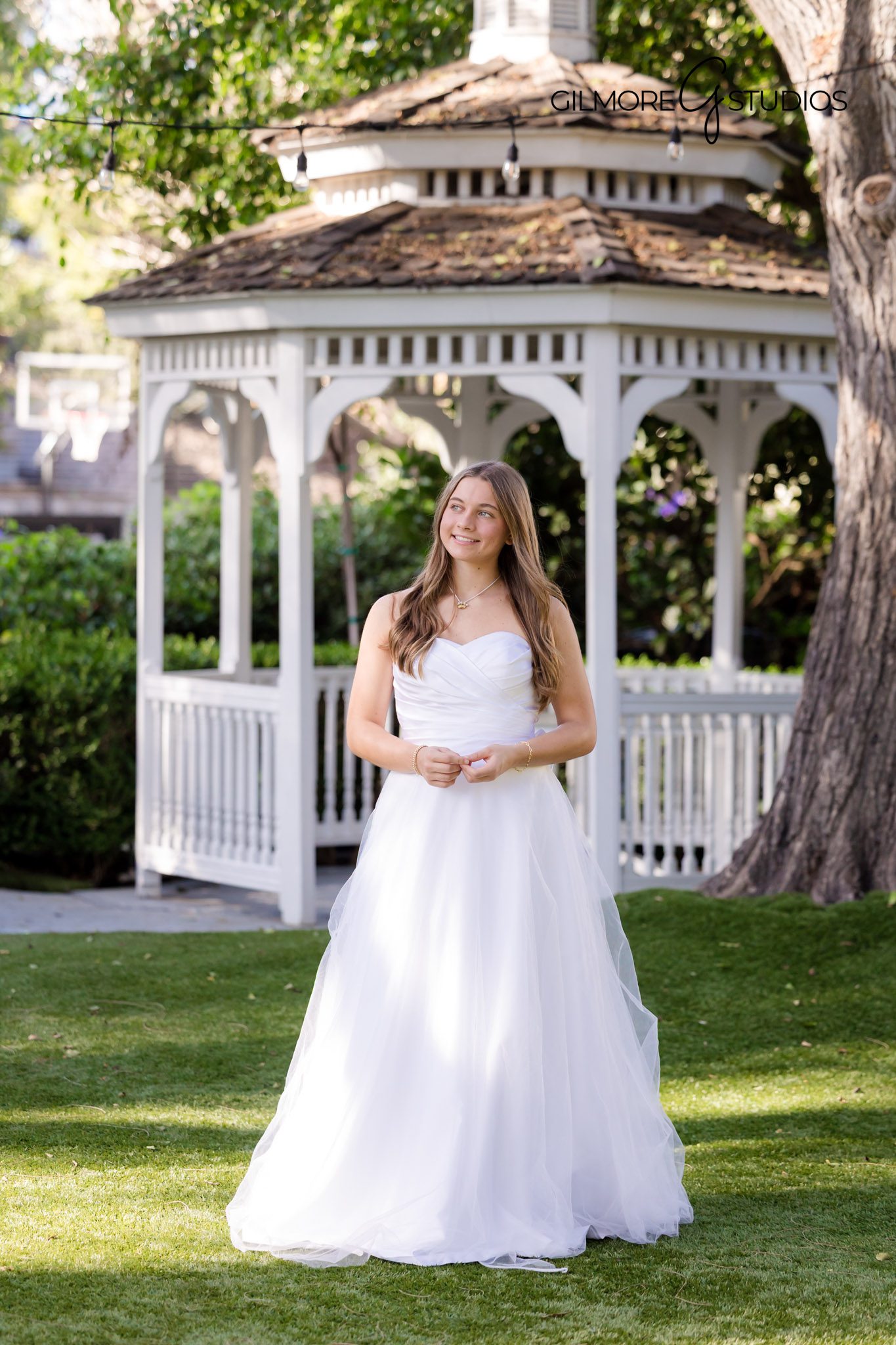 NCL debutante portraits Palos Verdes Gilmore Studios elegant garden photography
Elegant debutante photography session Palos Verdes Gilmore Studios portraits