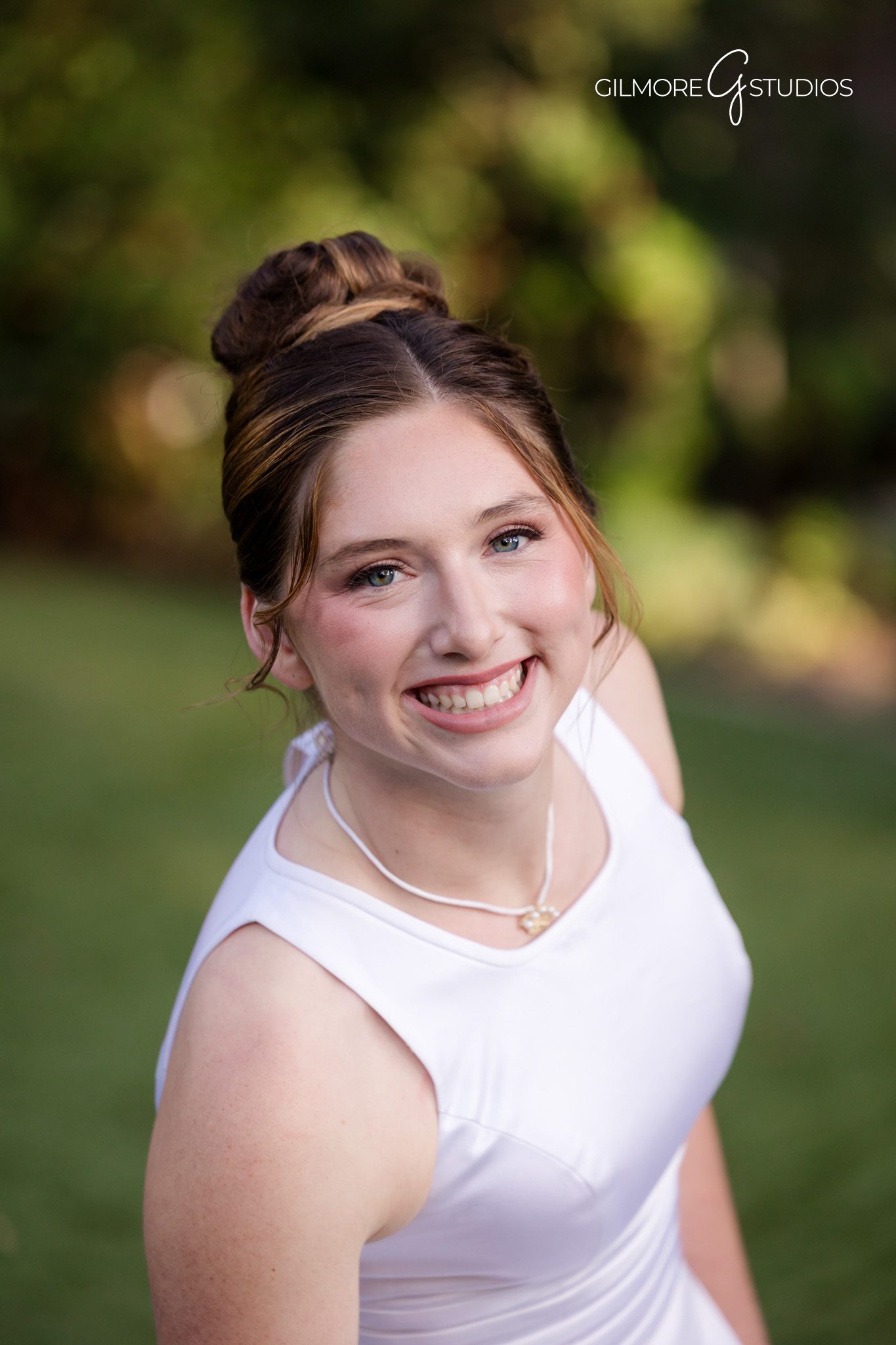 National Charity League photographer Gilmore Studios Arizona portraits
Gilmore Studios NCL Ball and mother daughter photography Newport Beach