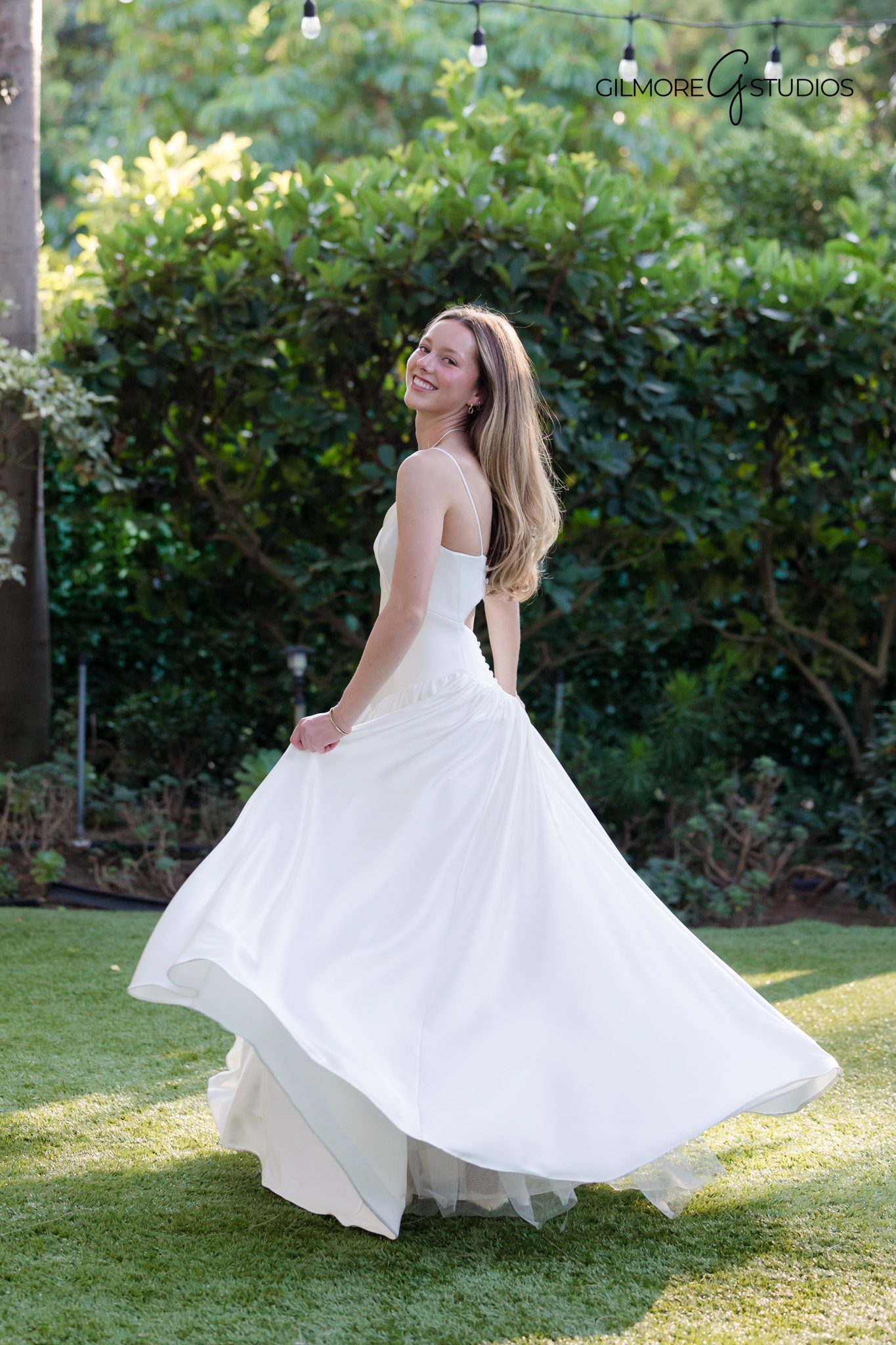 Gilmore Studios NCL debutante portrait photography in Scottsdale AZ
National Charity League Ball debutante portrait photographer Arizona