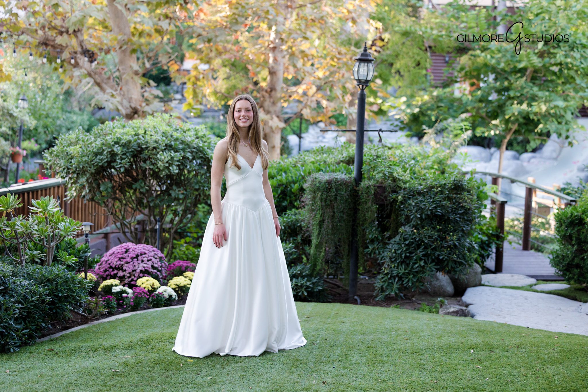 National Charity League Scottsdale debutante photographer capturing elegant portraits
Gilmore Studios debutante photography for NCL Scottsdale Chapter Ball
