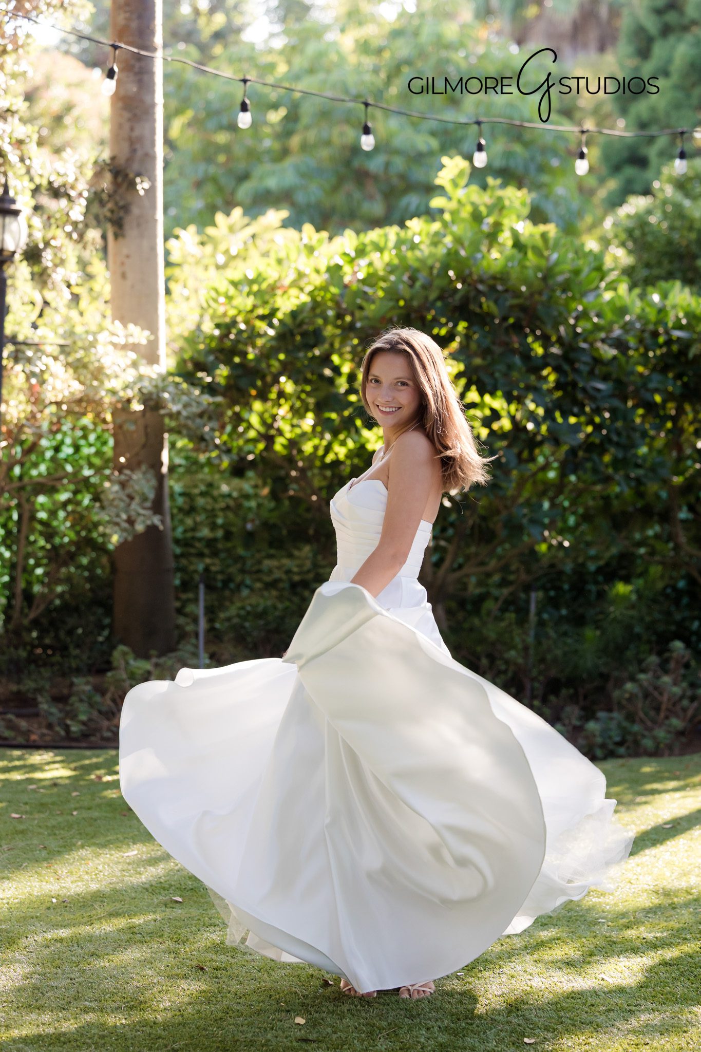 Assistance League NCL Ball portrait photographer in Scottsdale capturing elegant debutante

National Charity League Ball photographer capturing formal portraits in Gilbert AZ