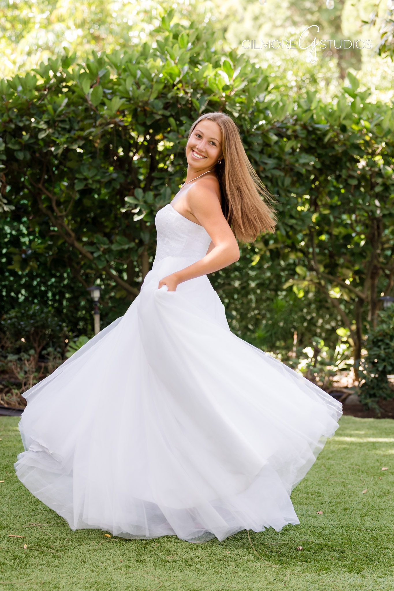 Newport Beach NCL debutante photography Gilmore Studios elegant outdoor portraits
Garden photos for debutantes Gilmore Studios Newport Beach portrait photographer