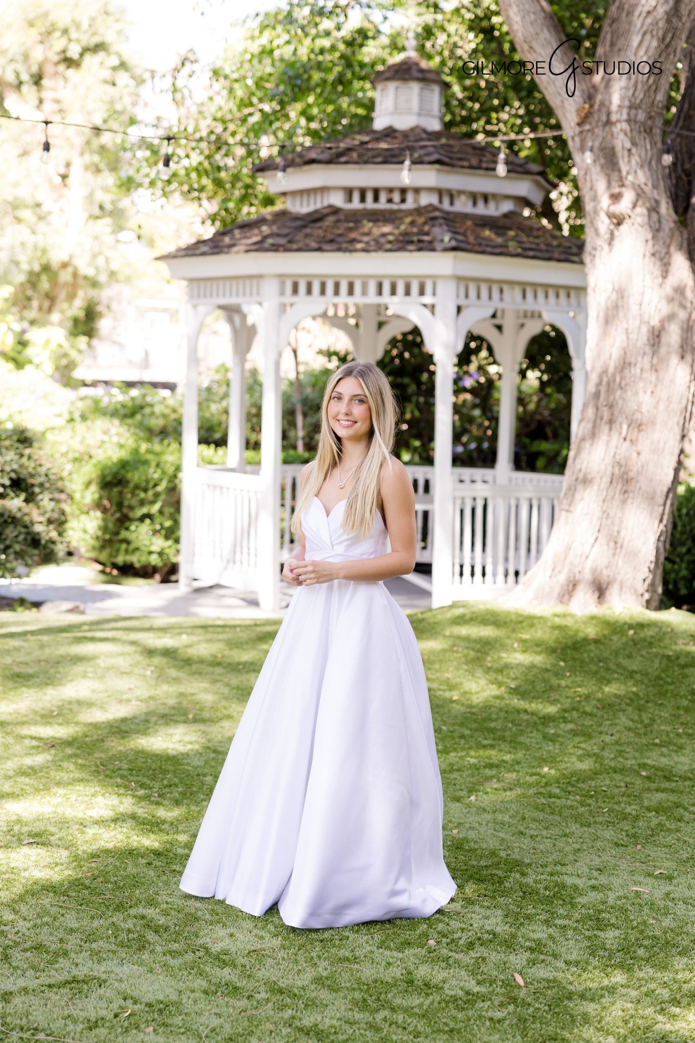 National Charity League mother daughter portraits Scottsdale Arizona

Gilmore Studios Scottsdale photographer NCL Ball portraits