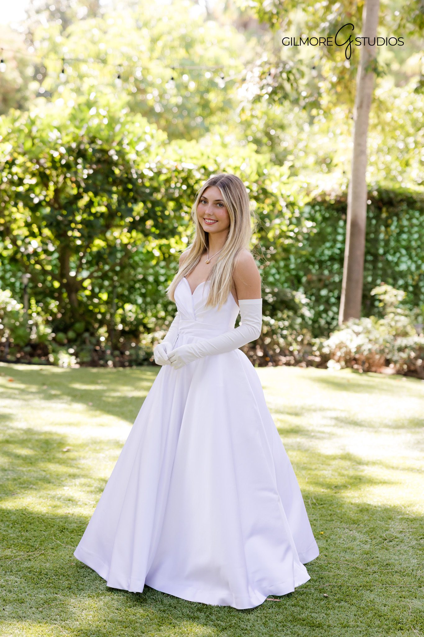 Scottsdale Arizona photographer National Charity League portraits

Gilmore Studios capturing charity event portraits in Scottsdale AZ