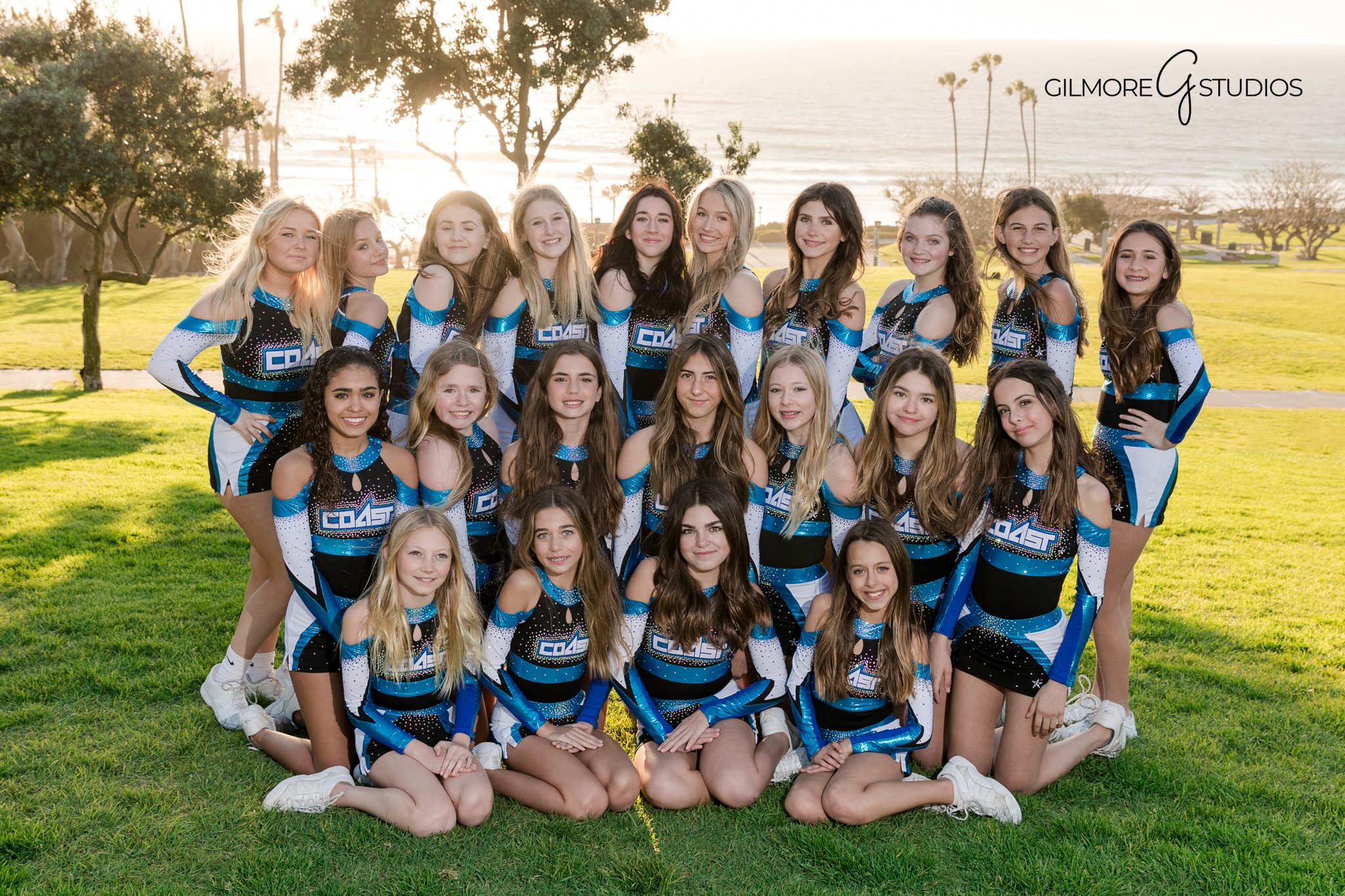 Cheerleader portrait session Scottsdale AZ Gilmore Studios professional photography

CSA Cheer team posing for group photo Gilmore Studios Scottsdale