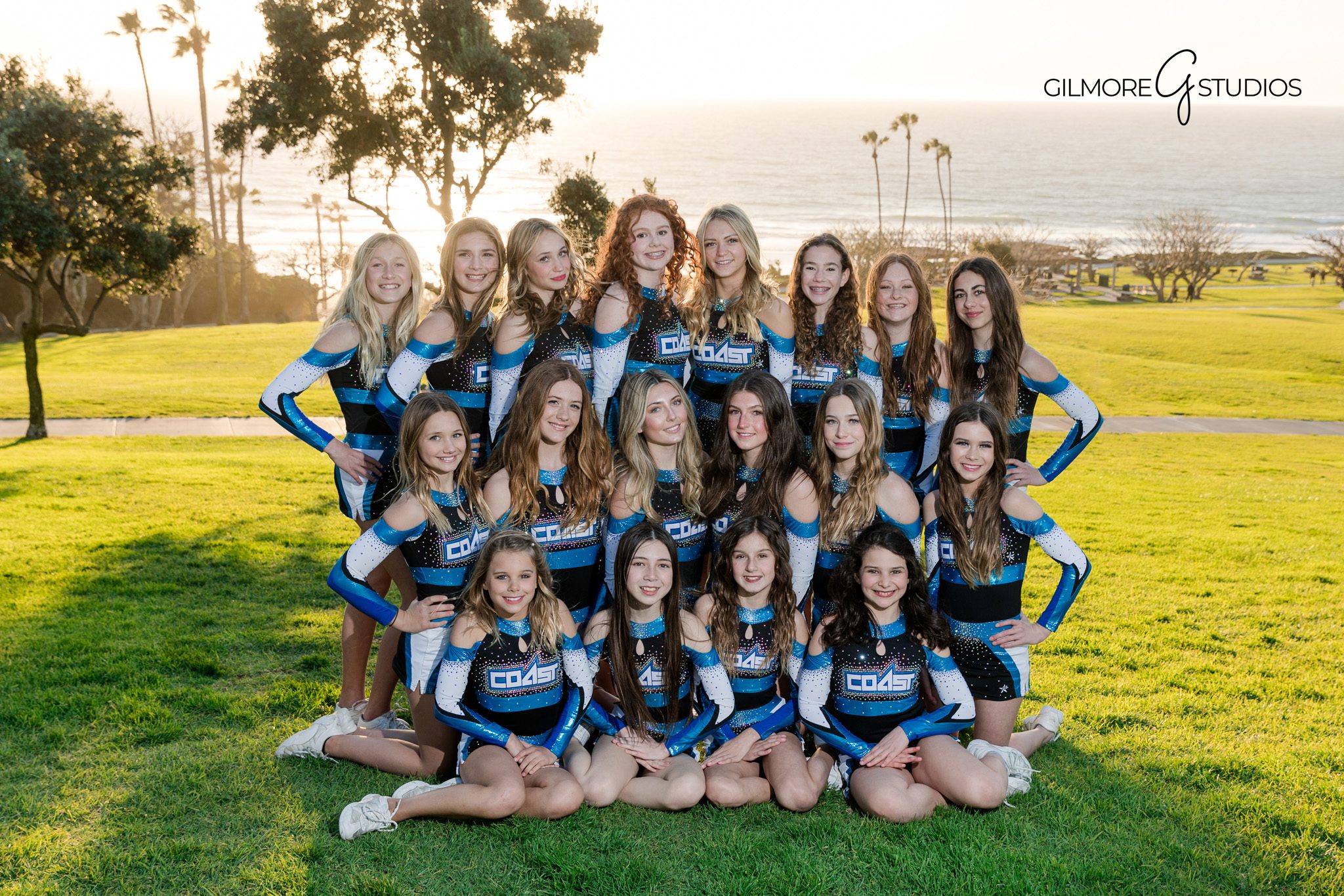 Scottsdale AZ tumbling athlete portrait session Gilmore Studios photographer

Professional sports photographer capturing CSA Cheer performance in Arizona