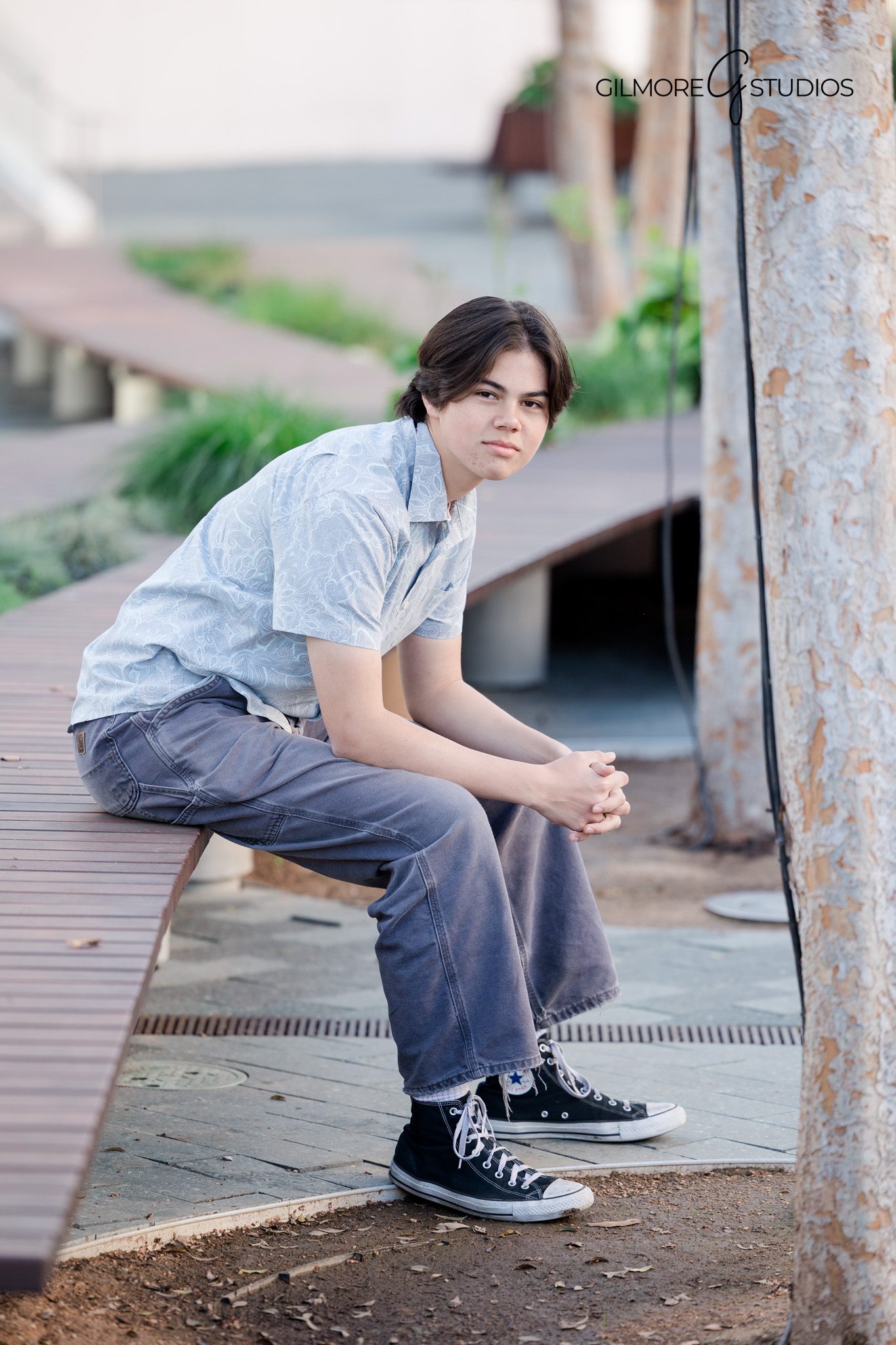 Senior portrait photography Orange County CA featuring natural lifestyle poses

Professional photographer for senior portraits in Orange County California