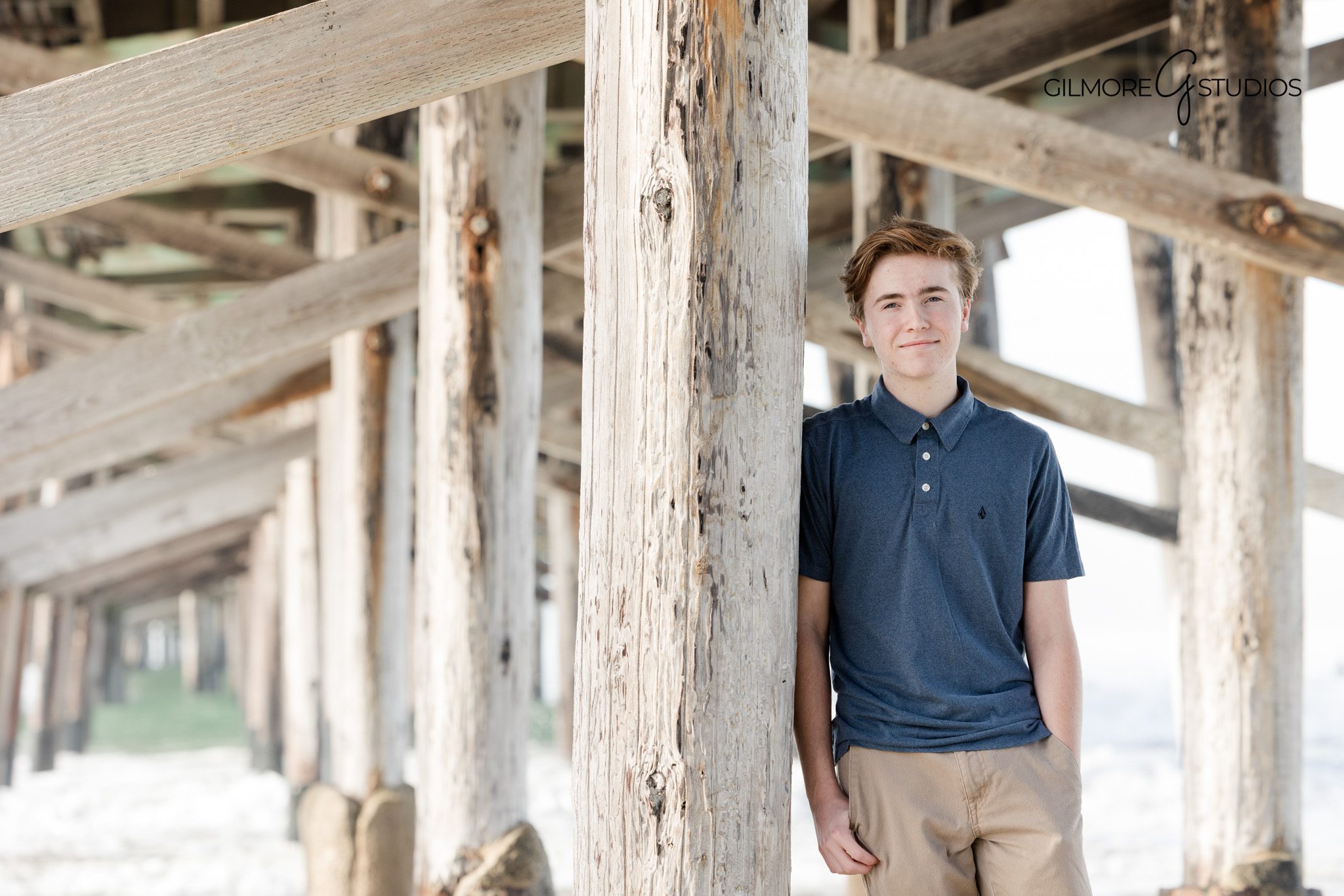 Gilmore Studios senior portrait photographer Newport Beach California outdoor session

Senior photography Newport Beach CA capturing confidence and style by Gilmore Studios