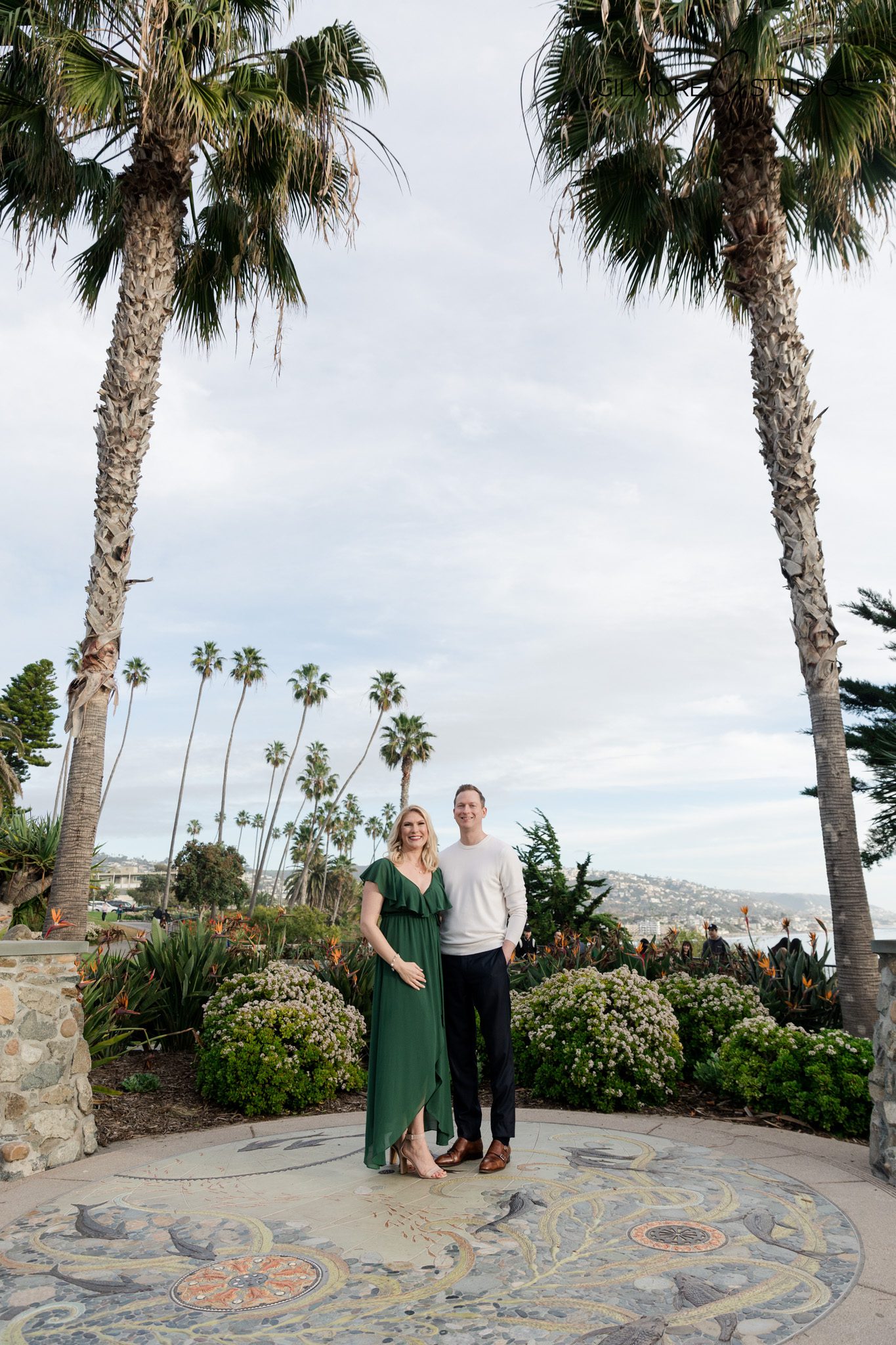 Orange County engagement session by professional photographer Gilmore Studios

Romantic beach engagement portraits in Laguna Beach California