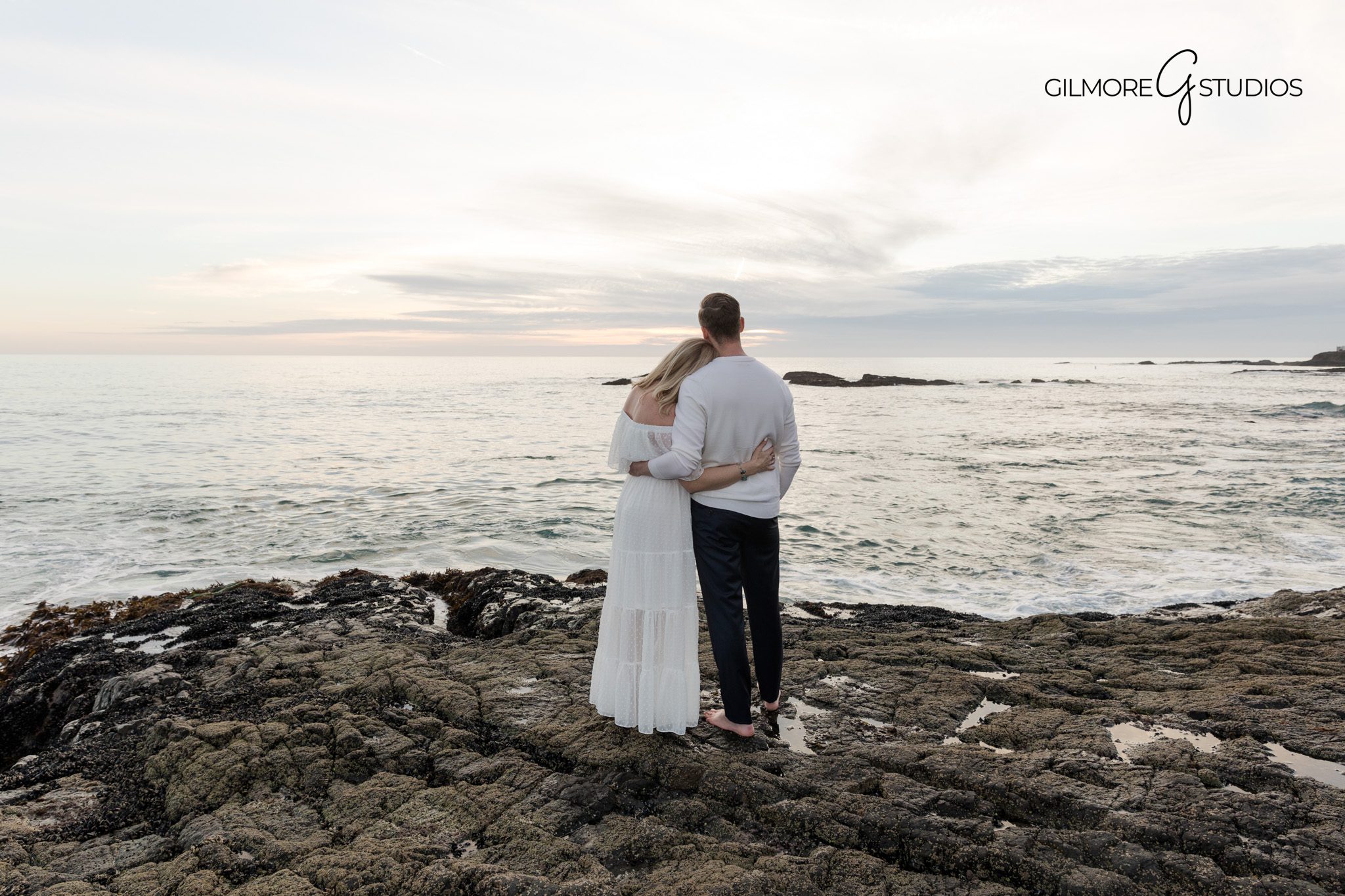 Engagement photos for couples in Laguna Beach by Gilmore Studios

Romantic portrait session Gilmore Studios engagement photographer California