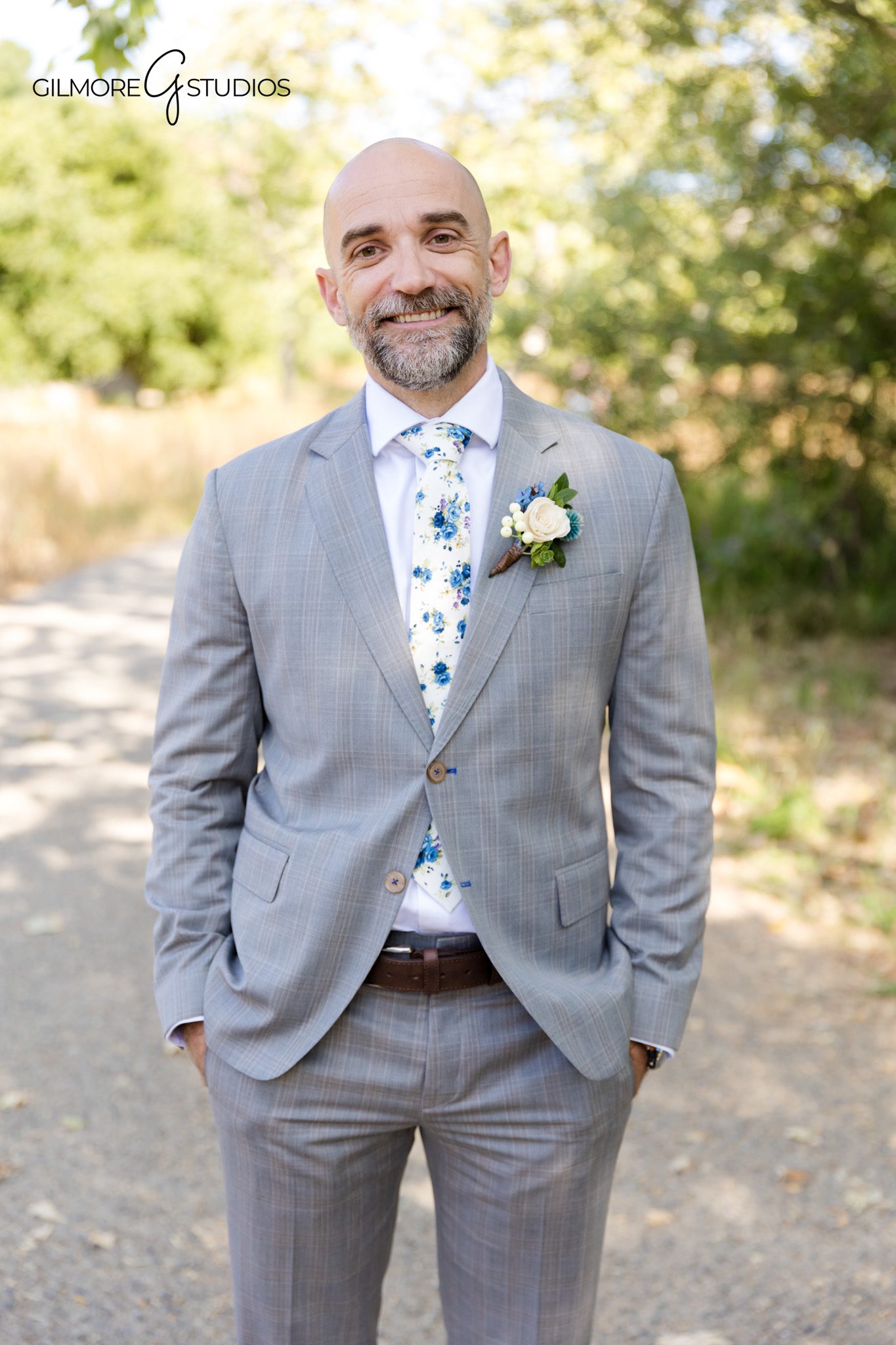 Natural light wedding photography capturing relaxed second celebration.

Gilbert Arizona photographer documenting couple’s joyful second wedding day.