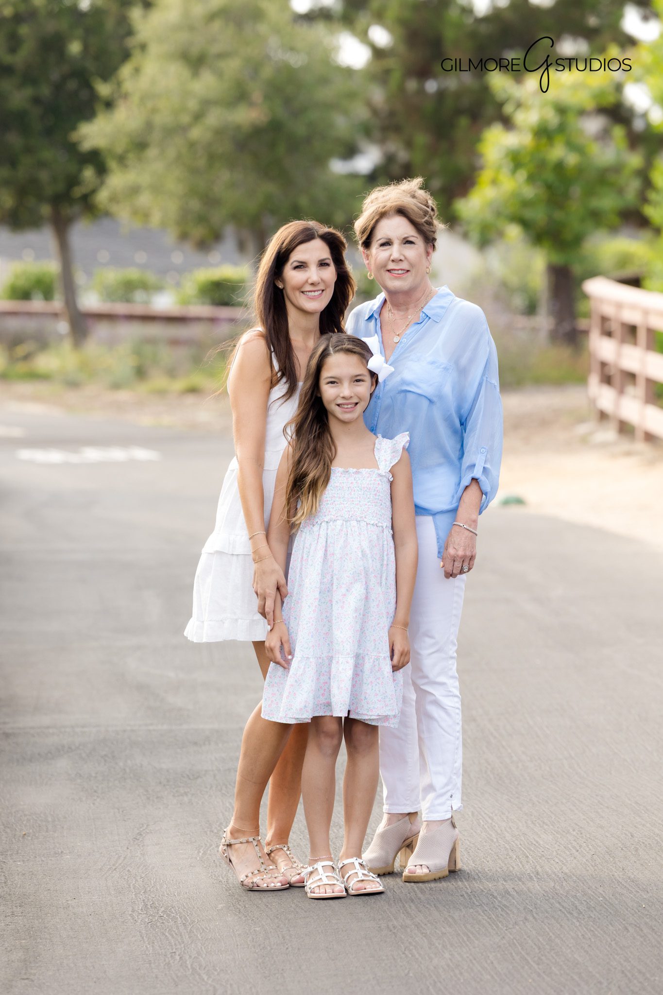 Newport Beach family photography showing tender parent child moment.

Castaways photographer documenting sunset glow across coastal hills.