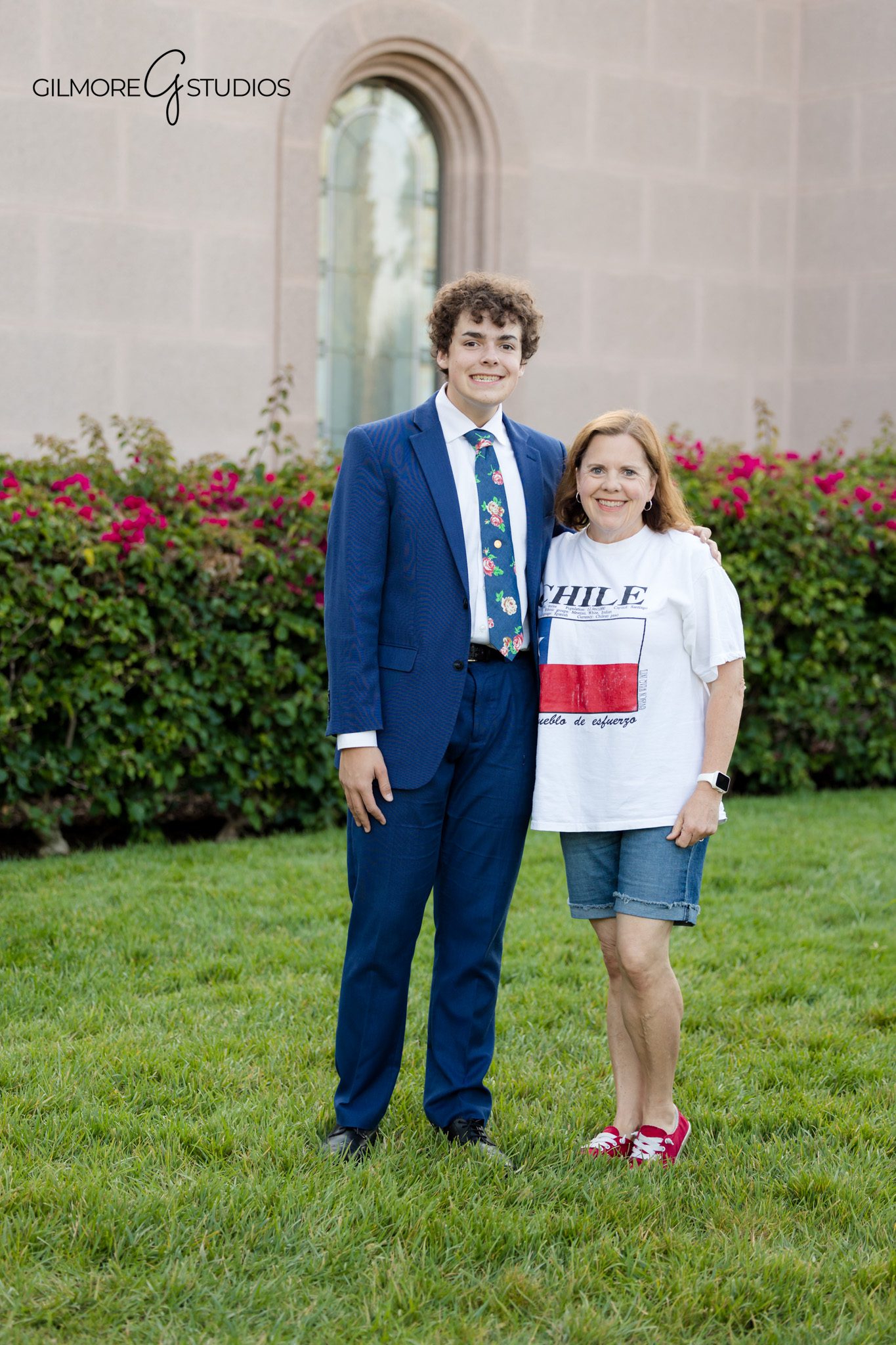 Missionary portrait captured in warm natural tones.

Newport Beach LDS photographer capturing classic missionary pose.