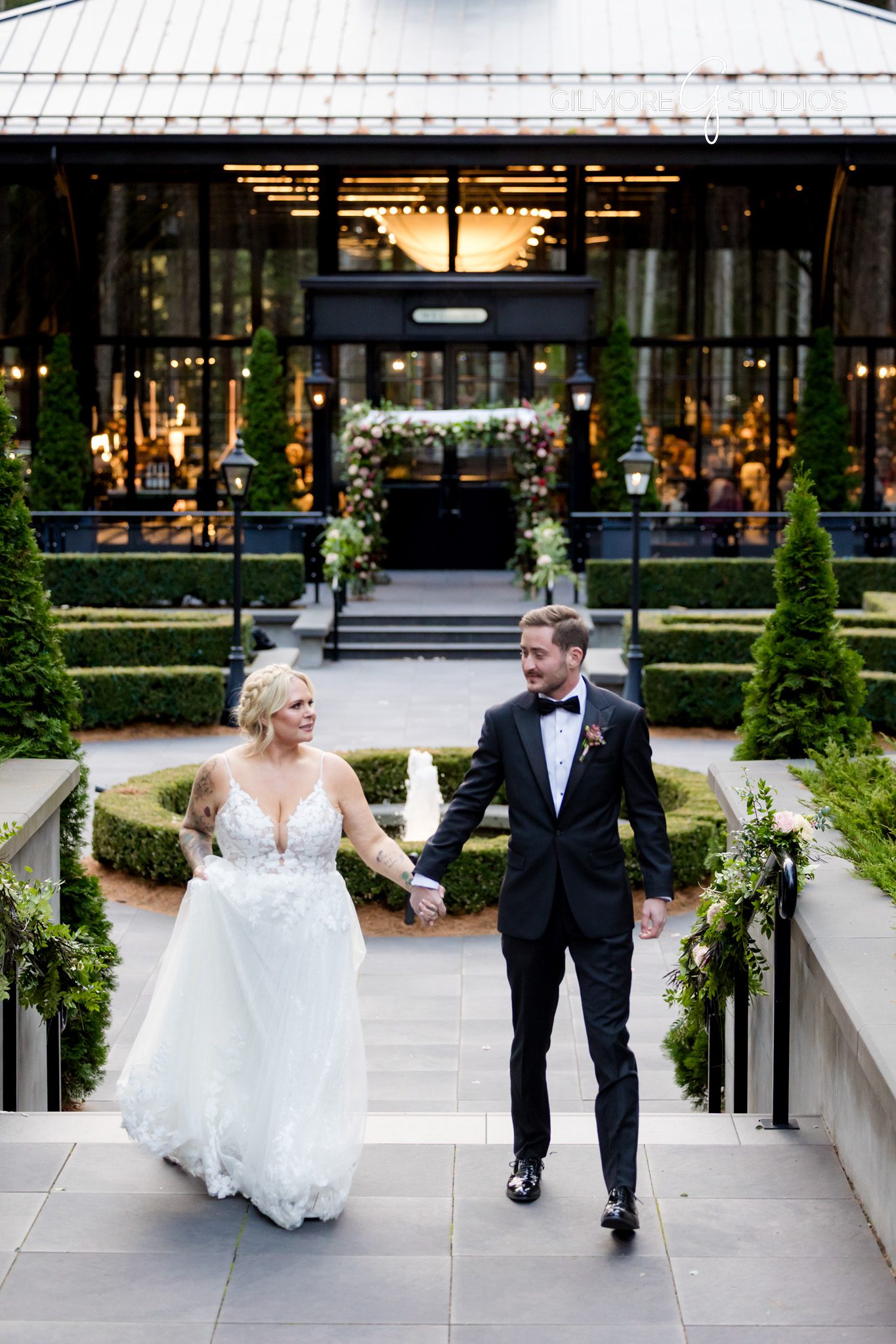 Bride walking down aisle at Shepherd’s Hollow Golf Club Michigan ceremony

Groom portraits at Shepherd’s Hollow Golf Club by Michigan photographer Gilmore Studios