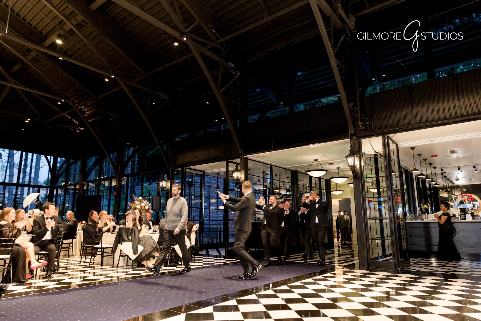 Michigan wedding photographer reception lighting setup at Shepherd’s Hollow Golf Club

First dance captured with off camera flash at Shepherd’s Hollow Golf Club