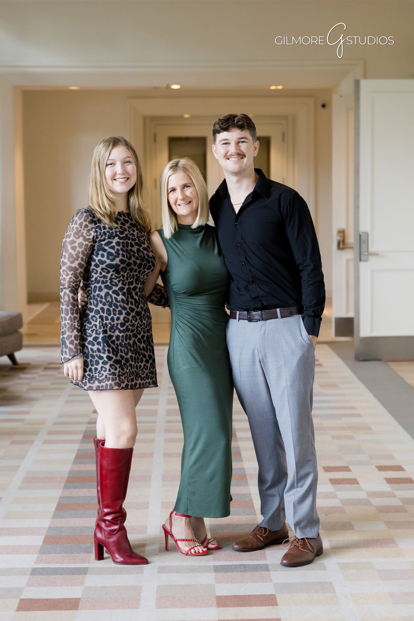Overcast beach portrait photography with soft natural light.

Family photographer capturing kids playing in puddles by the shoreline.