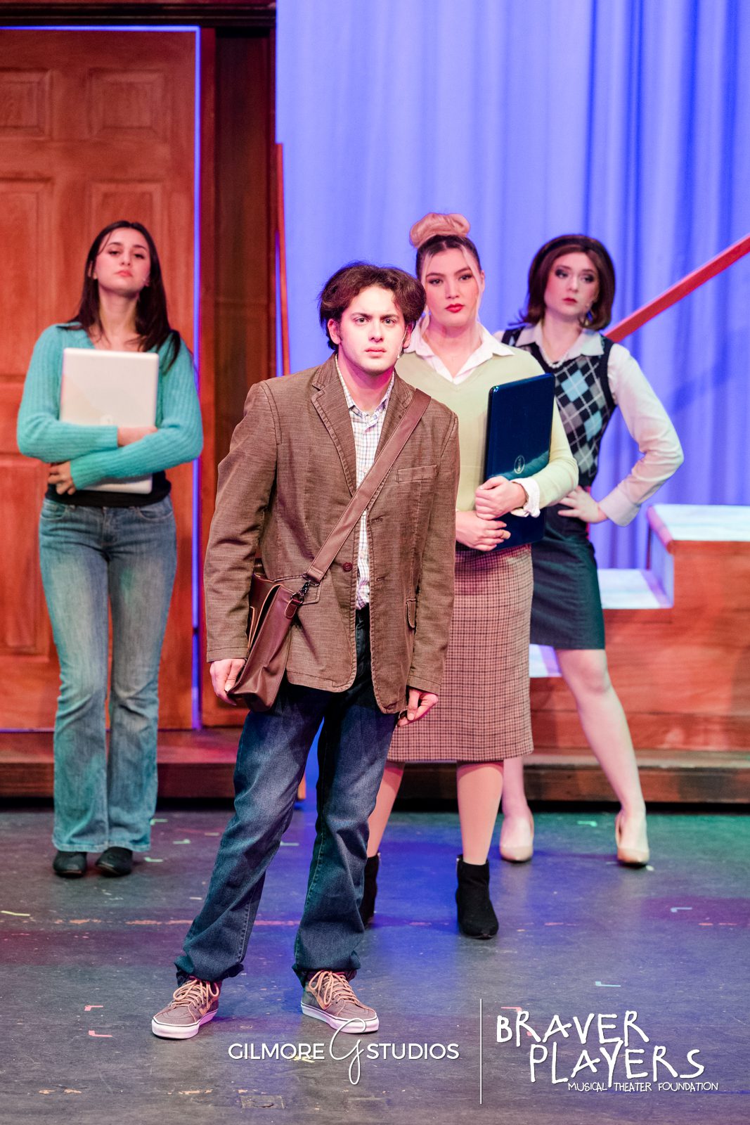 Gilmore Studios theater photography Arizona performance photographer studio

Dramatic stage photo captured by professional theater photographer Gilmore Studios