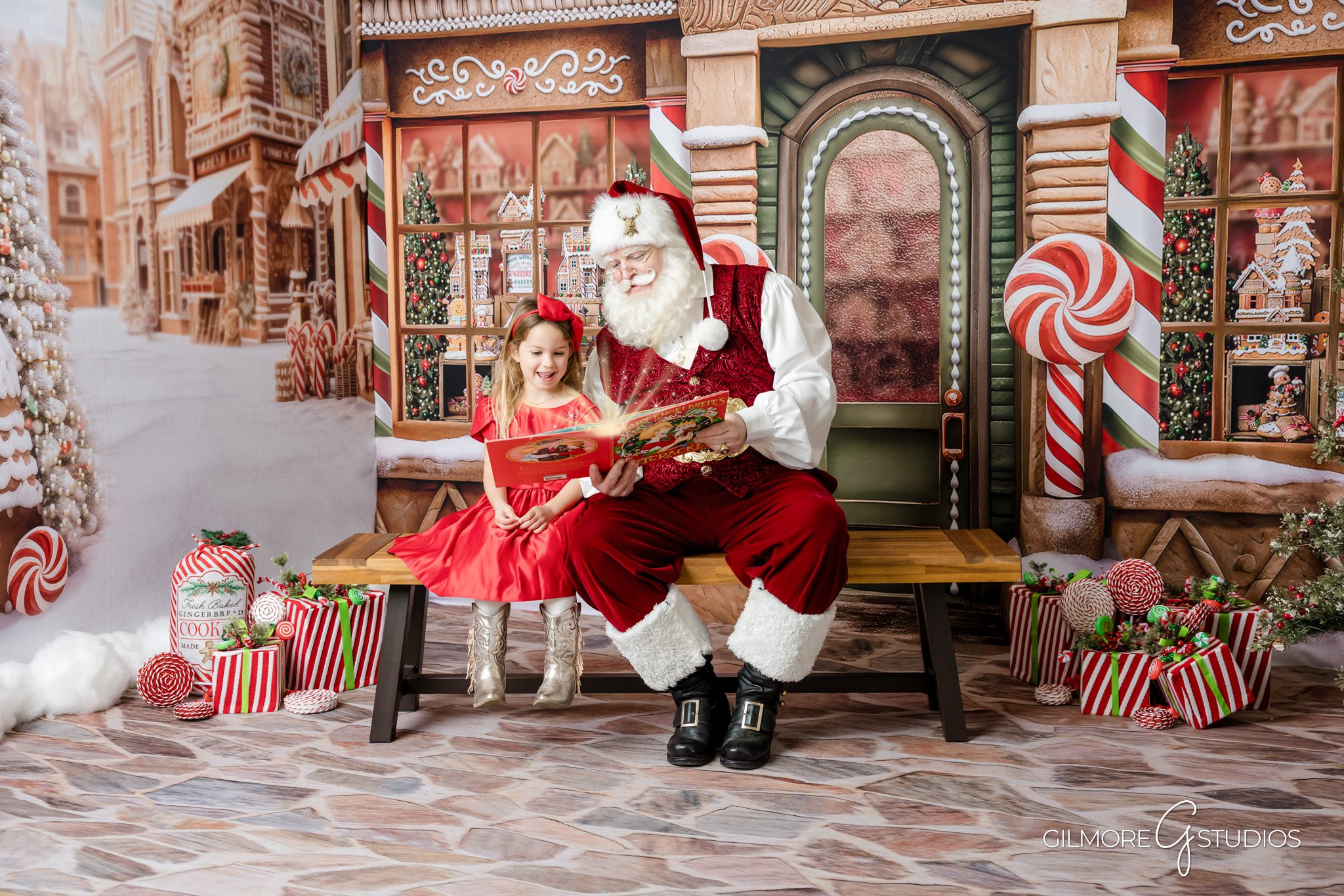 Santa photography capturing warm Christmas storytelling moment.

Orange County family photographer capturing holiday portraits with Santa.