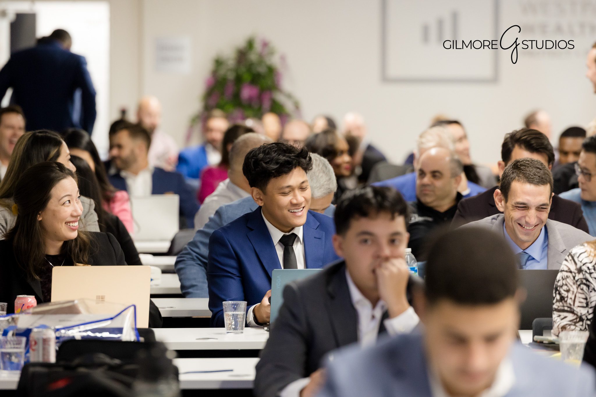 Modern business headshots Phoenix AZ studio portraits by Gilmore Studios

Corporate event photographer Phoenix Arizona Gilmore Studios team session