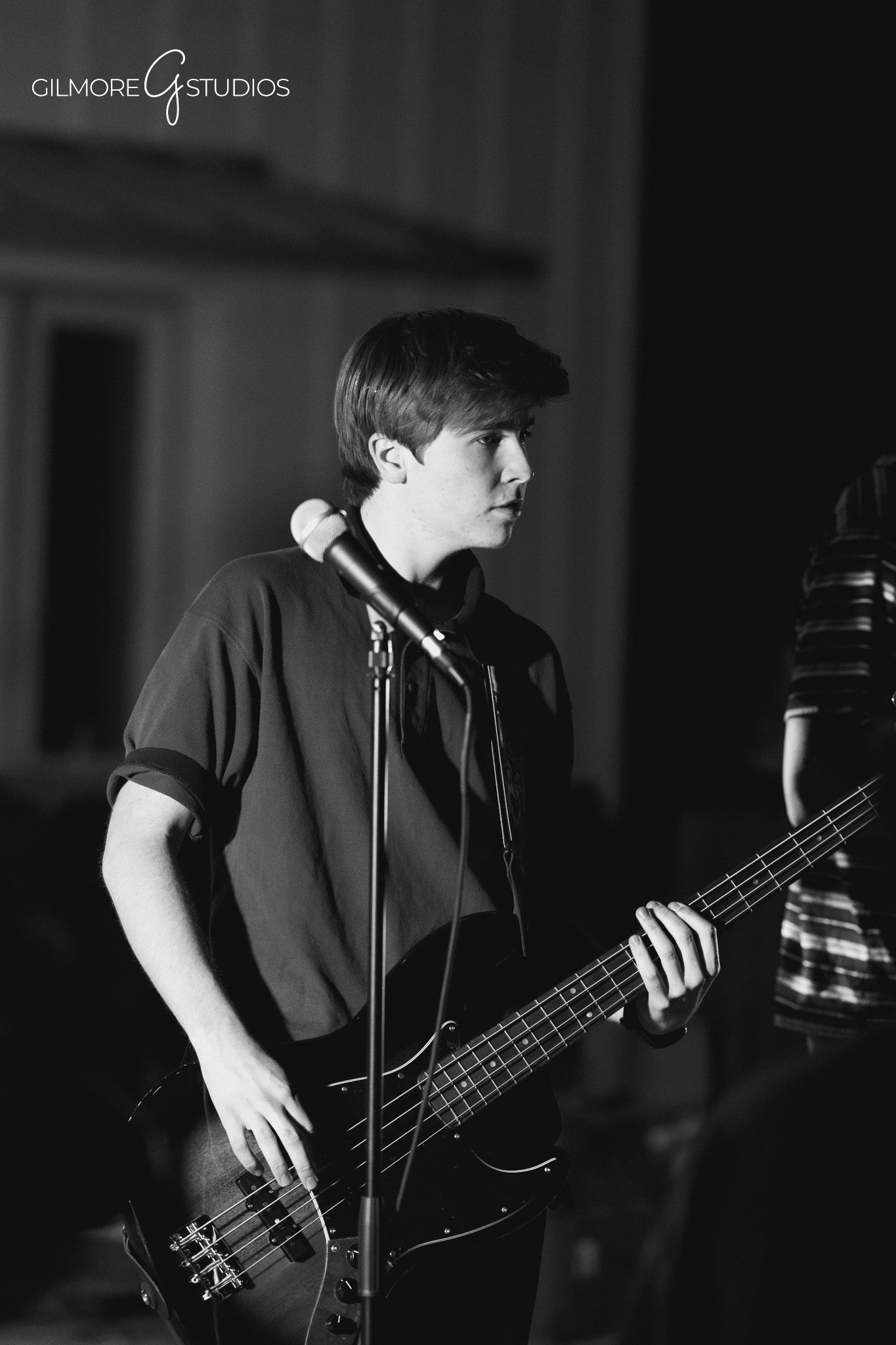 Live music photography of a band performing in Gilbert Arizona venue

Concert portrait photography capturing a lead singer on stage in Gilbert