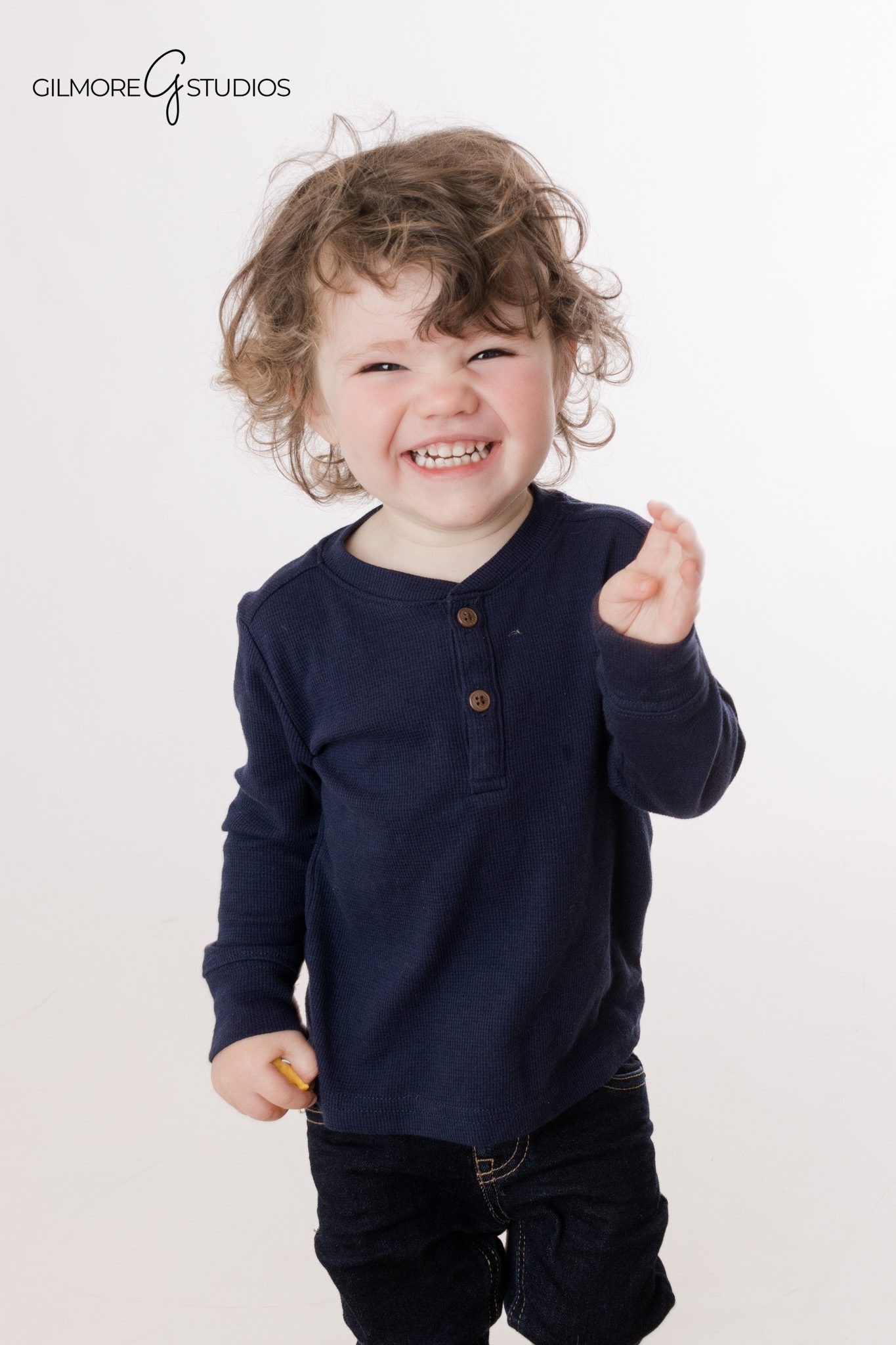 Studio newborn portrait photography emphasizing calm and simplicity

Phoenix newborn photographer documenting a luxury newborn session