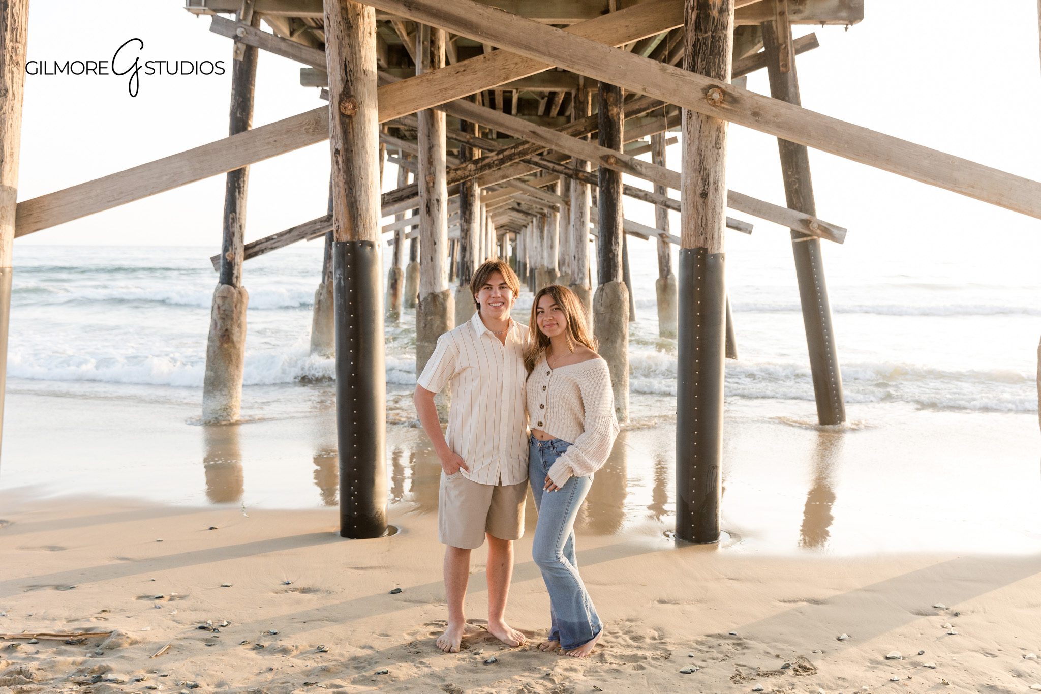 Family portrait photography featuring a Newport Beach pier setting

Newport Beach family photographer capturing candid coastal moments