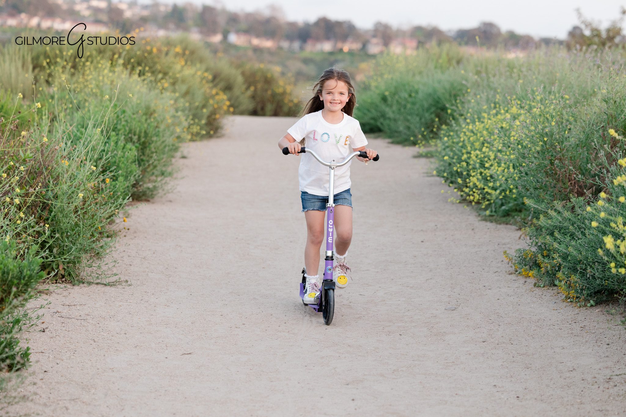 Back Bay birthday photoshoot for a 6 year old girl photographed by a child photographer

Birthday portrait photography of a 6 year old girl at Back Bay captured professionally