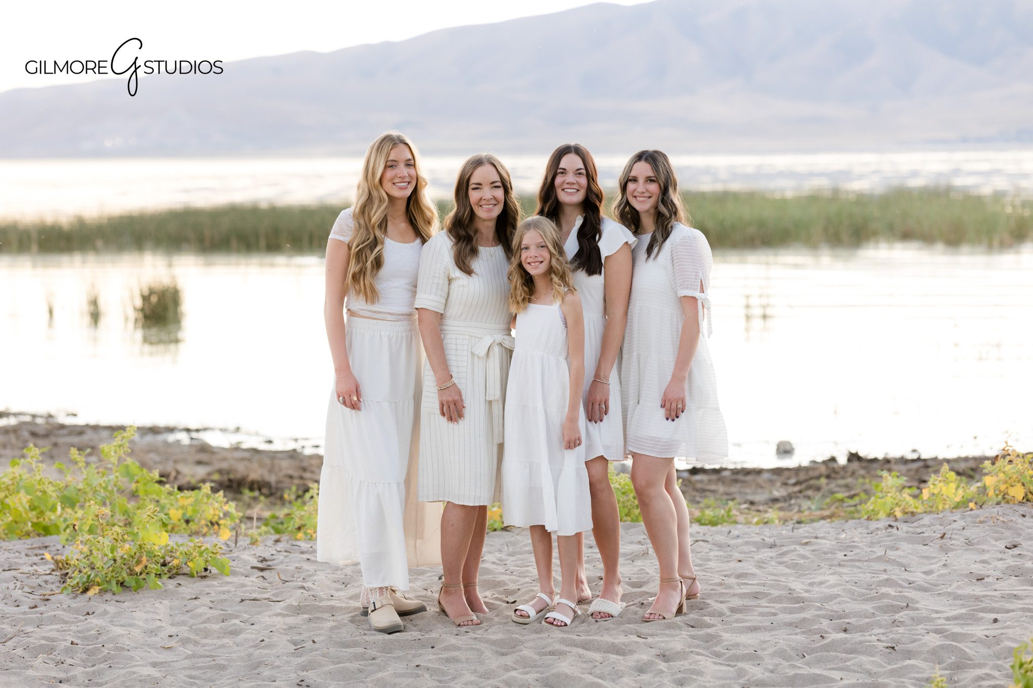 Utah family photography capturing peaceful nature scene.

Lifestyle photographer capturing quiet moment between family members.