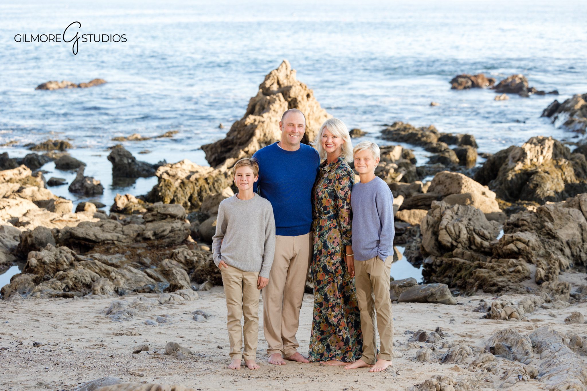 Outdoor family photography at Little Corona CDM with Gilmore Studios.

Family portrait photographer capturing beach photos at Little Corona in Newport Beach.