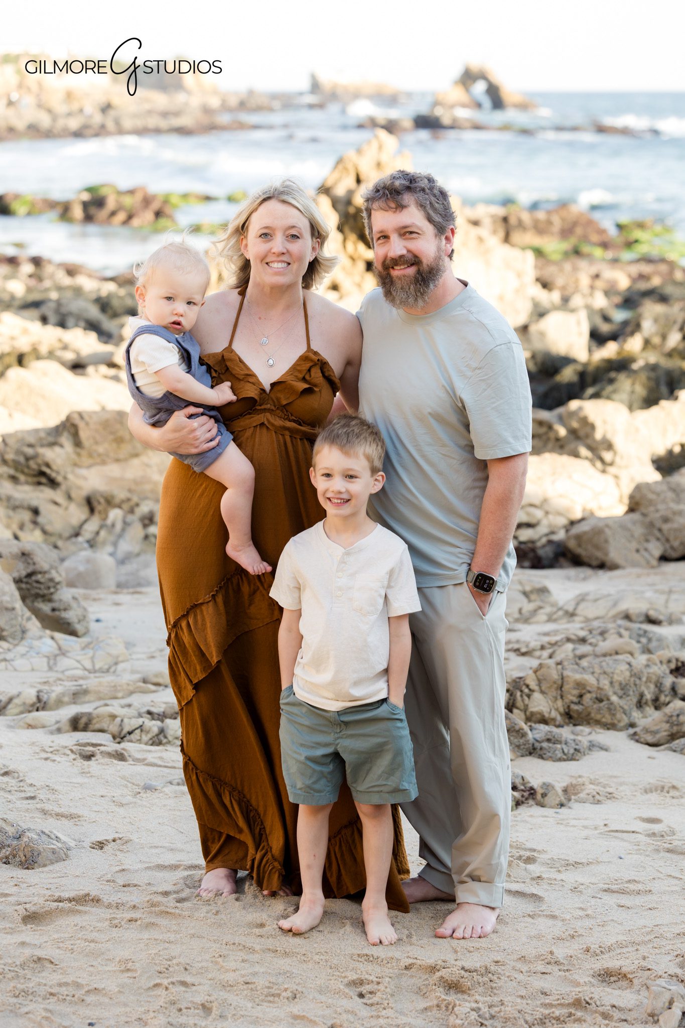 Family portrait photography at Little Corona Beach in Corona del Mar with coastal cliffs and ocean views

Little Corona Beach family photos captured by an Orange County family photographer in Newport Beach