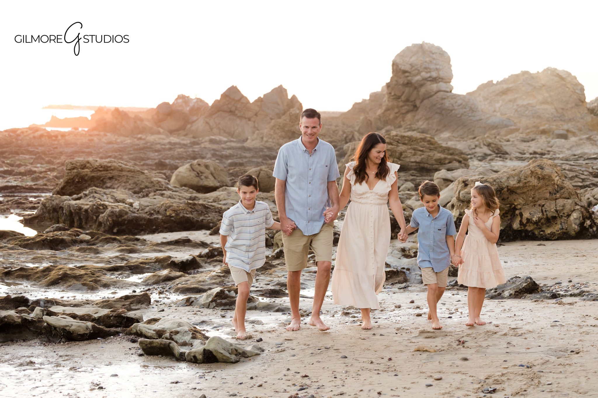 Newport Beach family photographer capturing a family beach mini at Little Corona

Family photography mini session at Little Corona with relaxed interaction