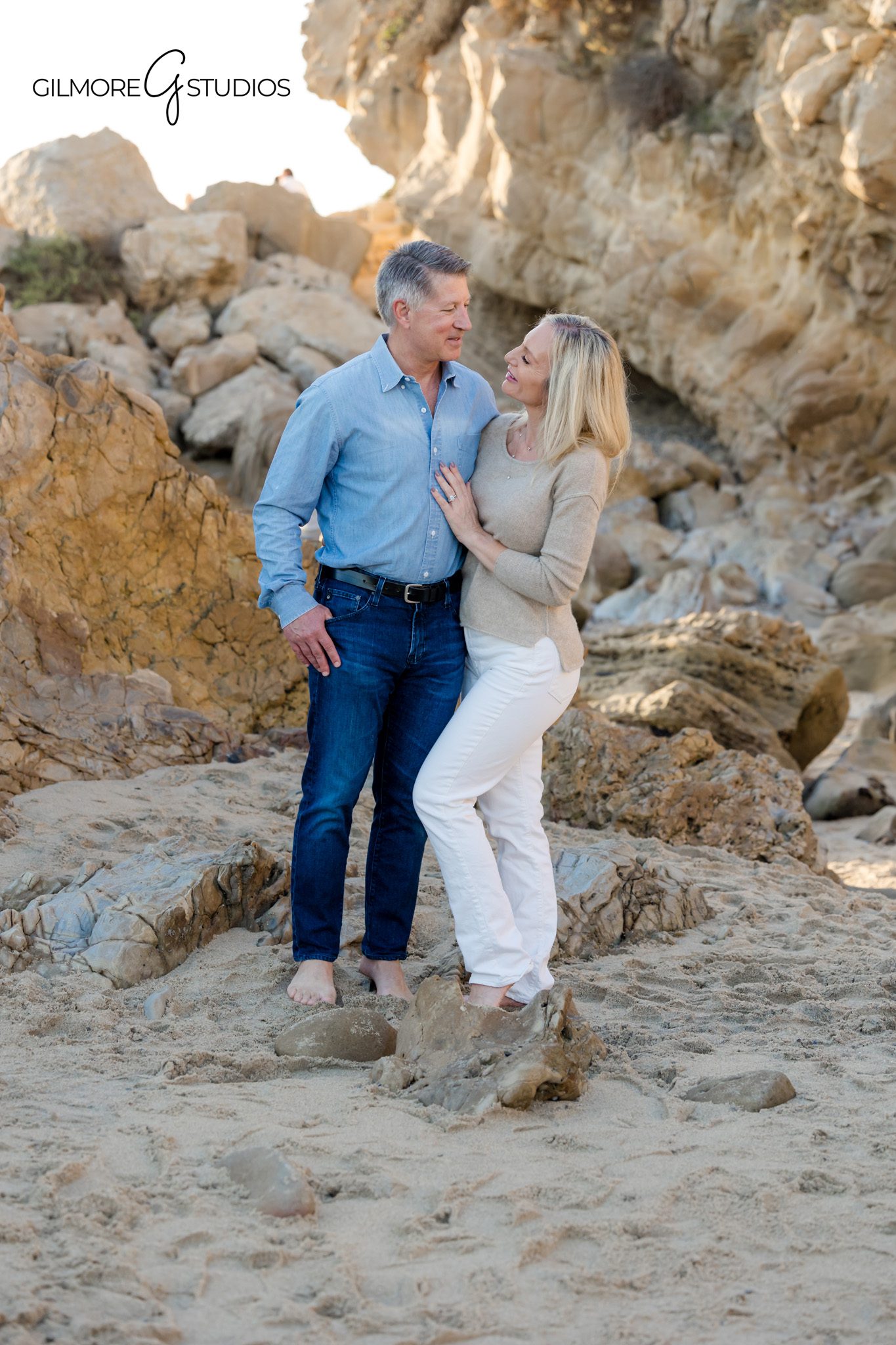 Newport Beach family photos taken during a Little Corona coastal mini

Corona del Mar family photographer capturing authentic coastal family connection